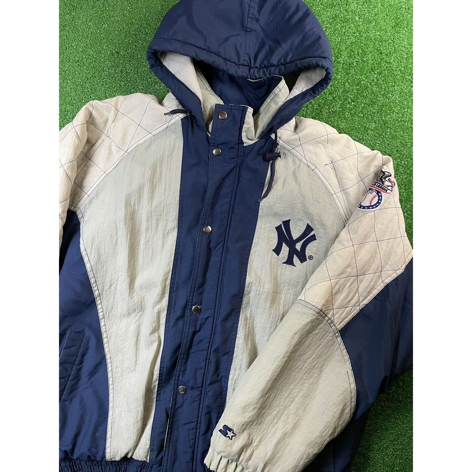 Image of Vintage 90's New York Yankees Starter Puffer XL Jacket Blue, Men's