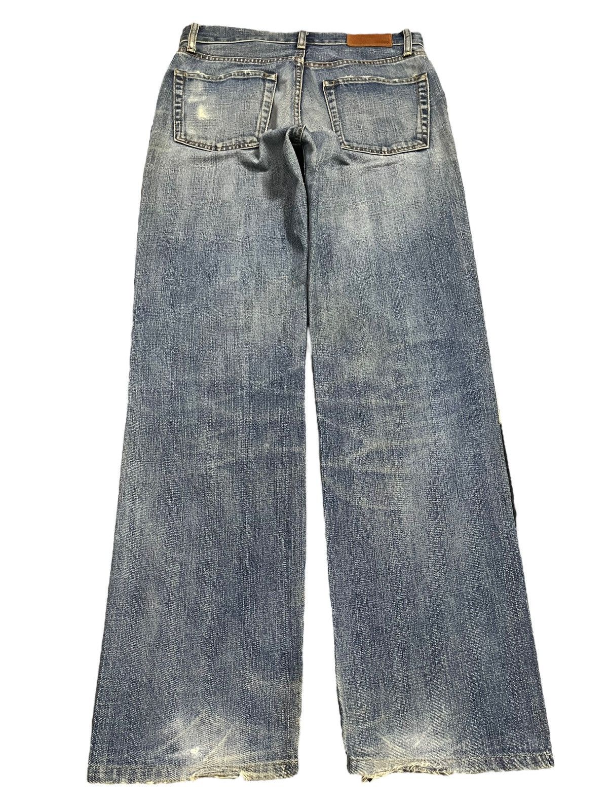 Uniqlo Vintage Japanese Uniqlo Blue Faded Wash Style Jeans Size US 30 / EU 46 - 2 Thumbnail