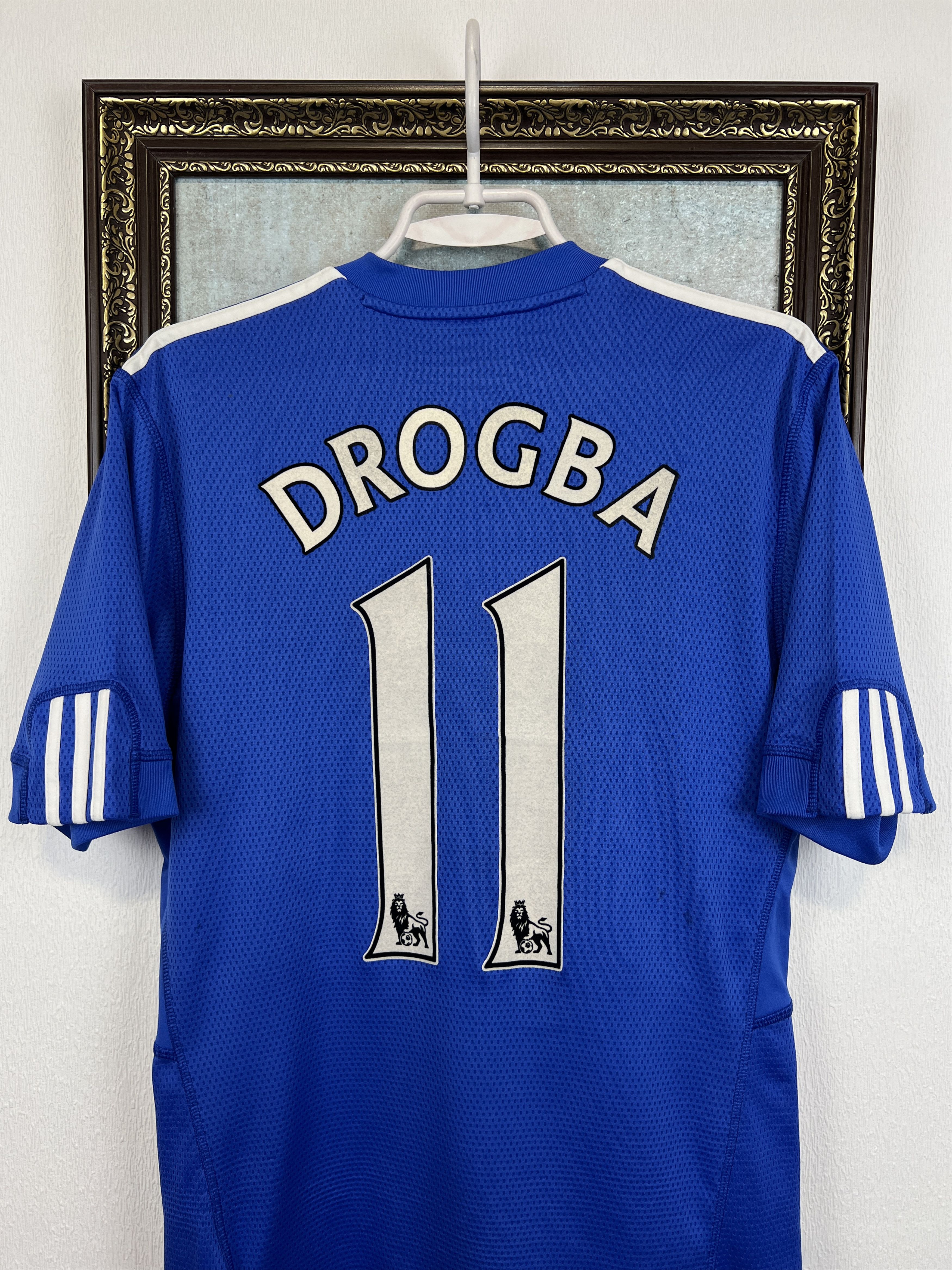 Adidas Chelsea Home football shirt 2009 Soccer #11 Drogba Jersey Size US S / EU 44-46 / 1 - 11 Thumbnail