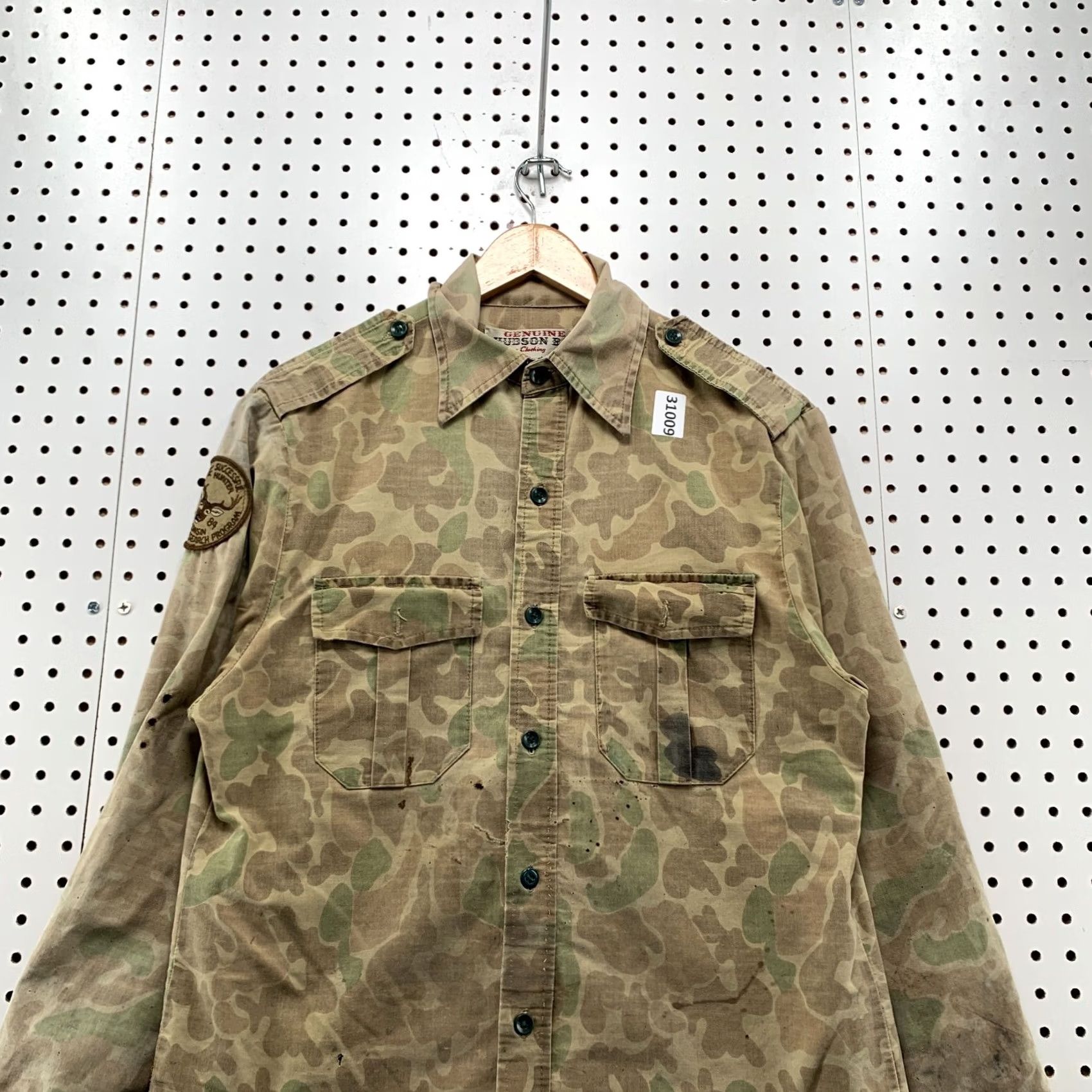 Vintage VINTAGE Hudson Bay Hunting Camo Button Shirt Mens Medium 80s Outdoor Distressed Size US M / EU 48-50 / 2 - 5 Thumbnail