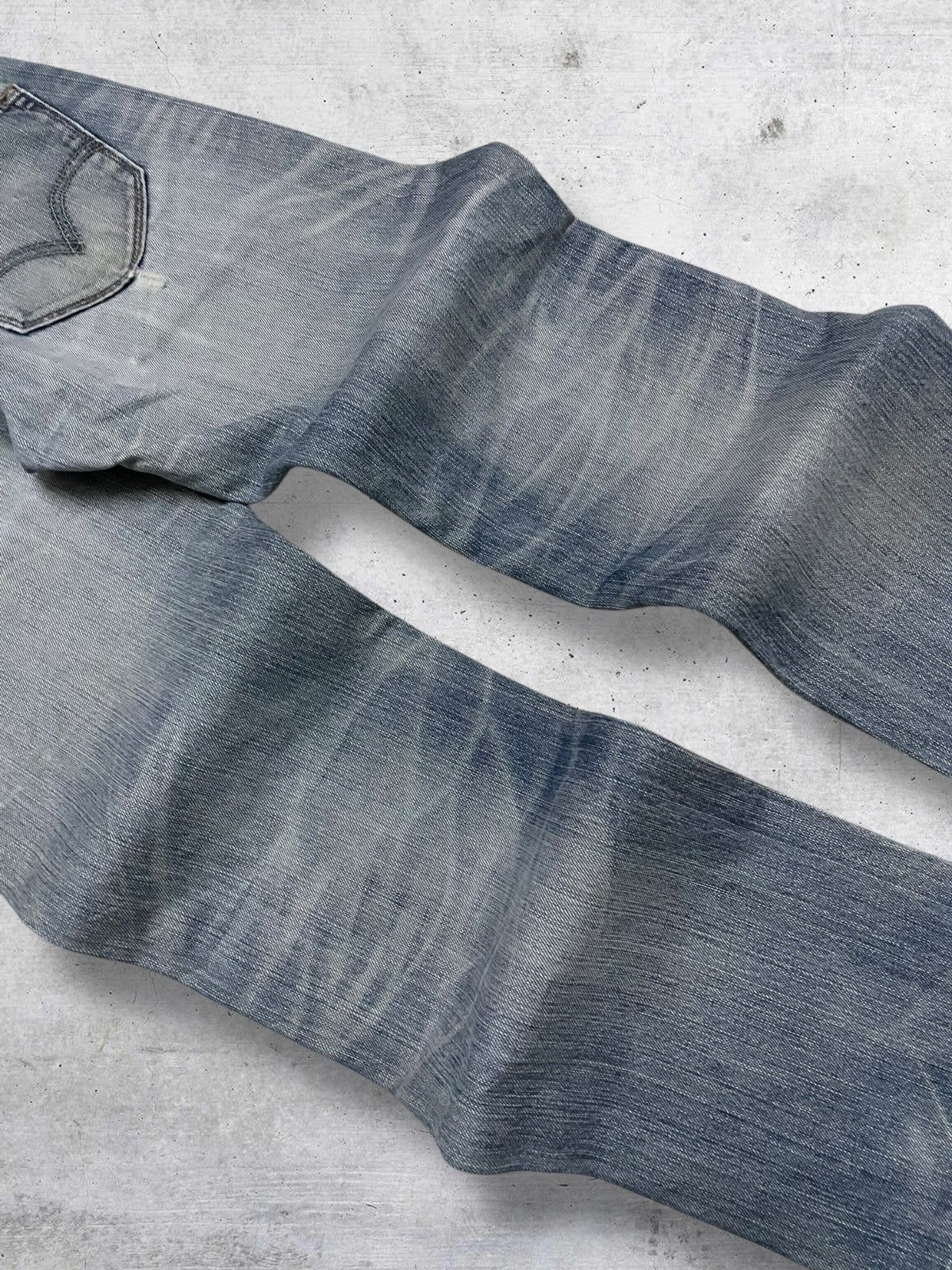 Levi's Vintage Clothing VINTAGE 504 LEVIS USA DESIGNER 90S RIPPED OG STYLE DENIM Size US 30 / EU 46 - 14 Thumbnail