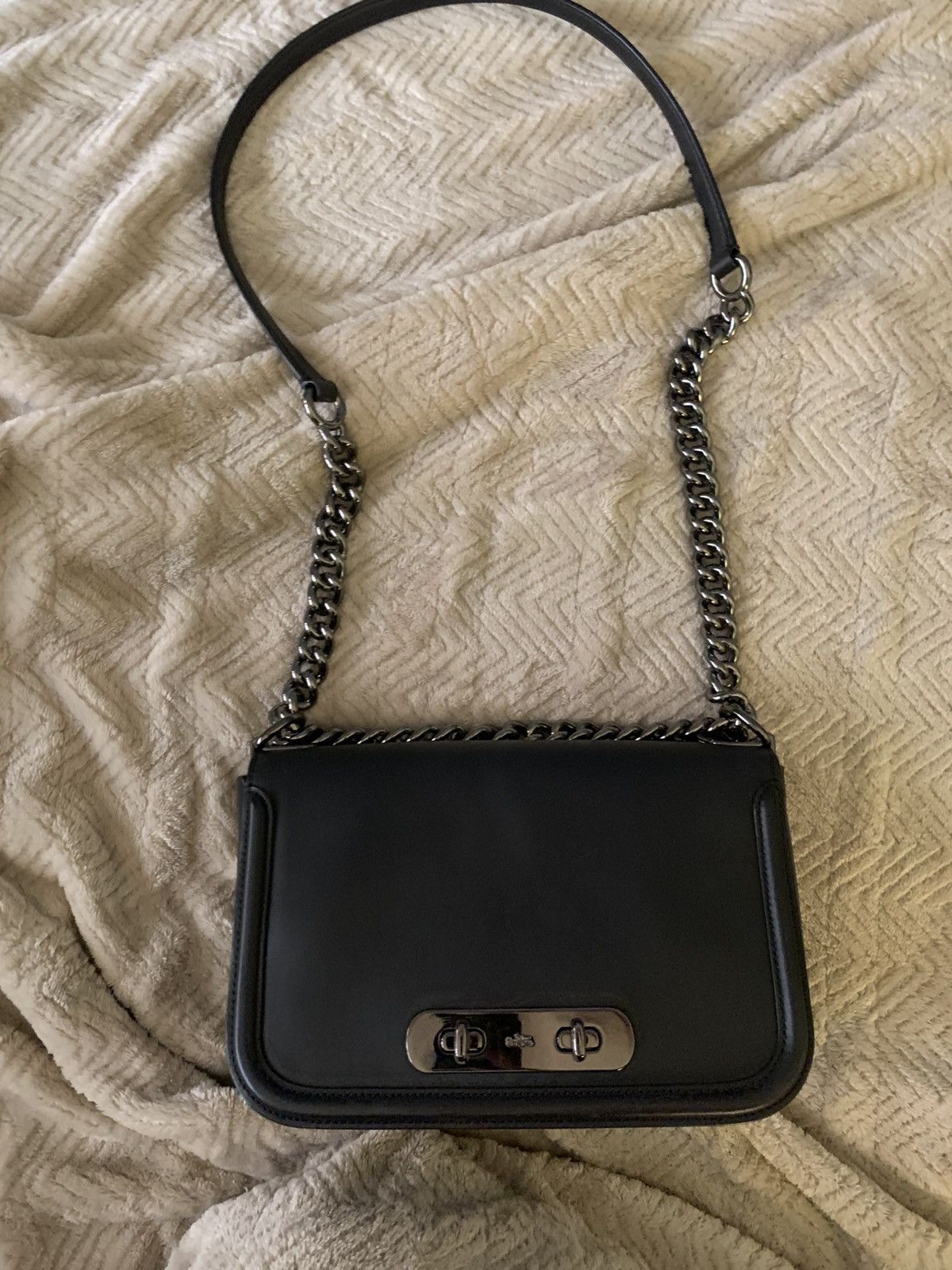 Coach coach swagger bag - black/gunmetal Size ONE SIZE - 1 Thumbnail