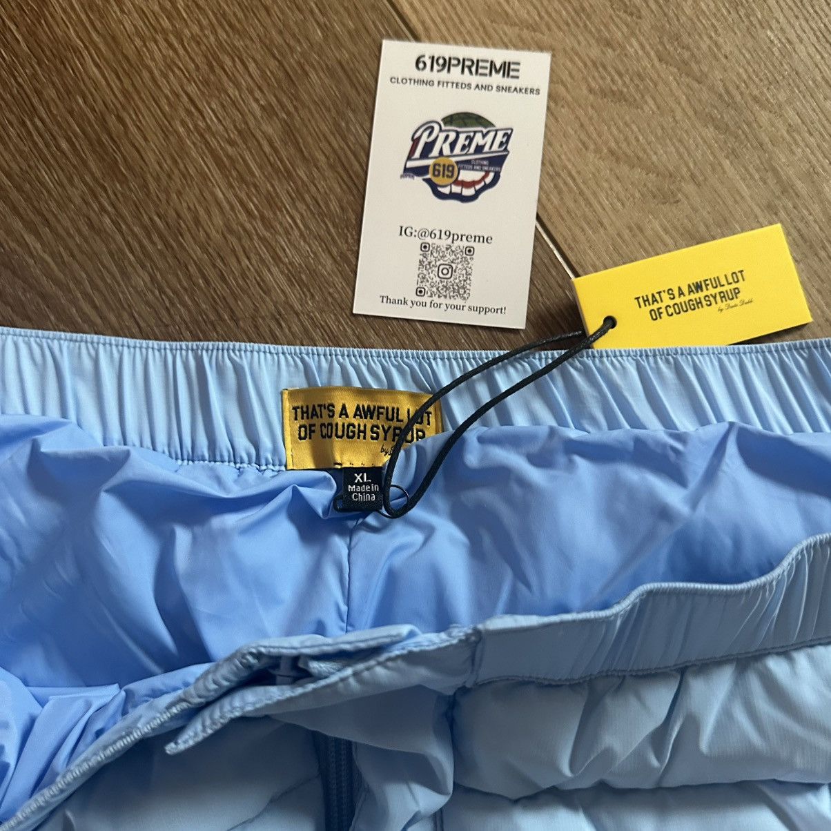 Awful Lot of Cough Syrup Thats awful lot of cough syrup puffer snow pants XL 36-38 Size US 38 / EU 54 - 4 Thumbnail