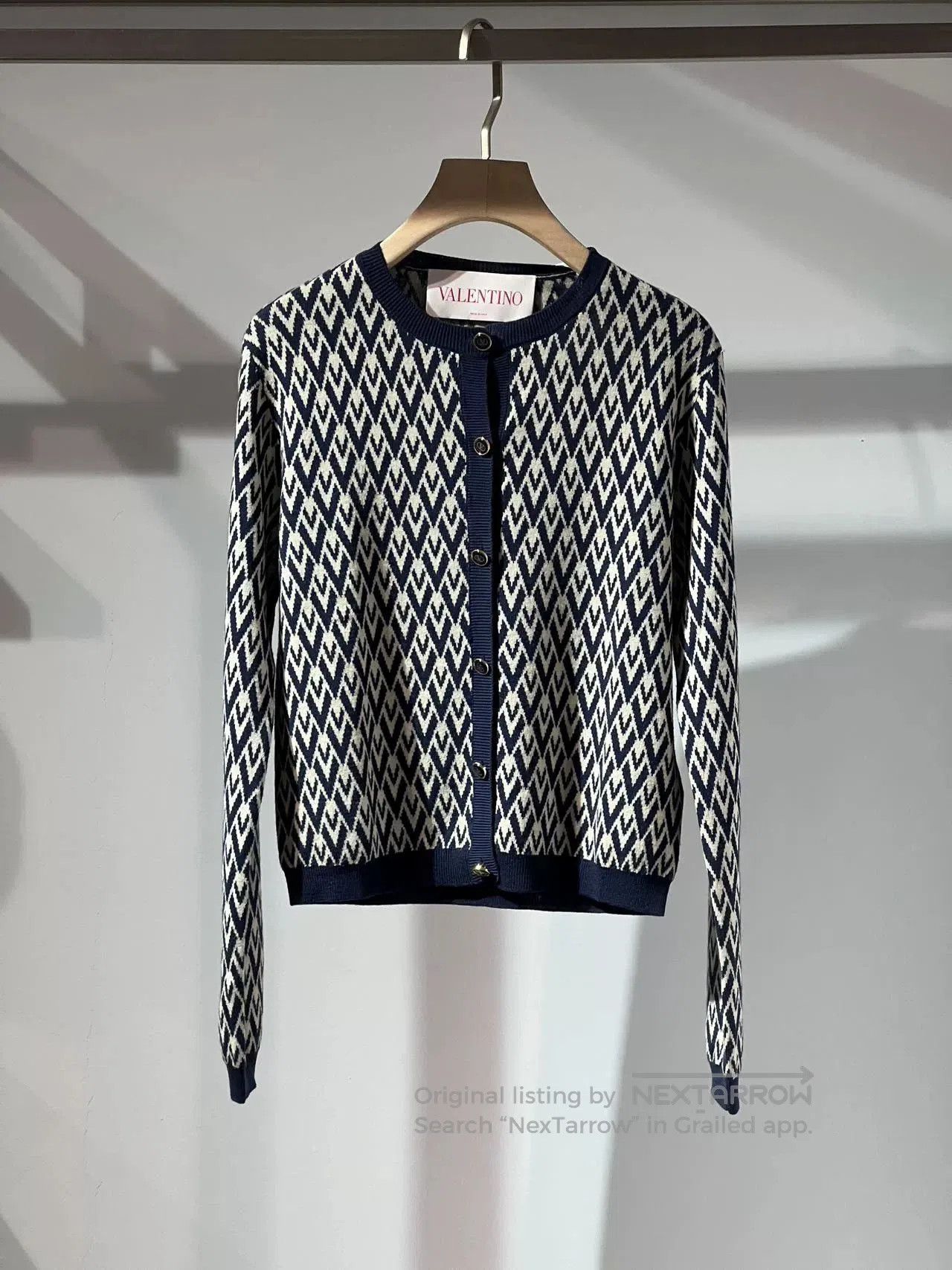 Valentino Valentino Women's Classic Knit Cardigan. Size M / US 6-8 / IT 42-44 - 1 Thumbnail