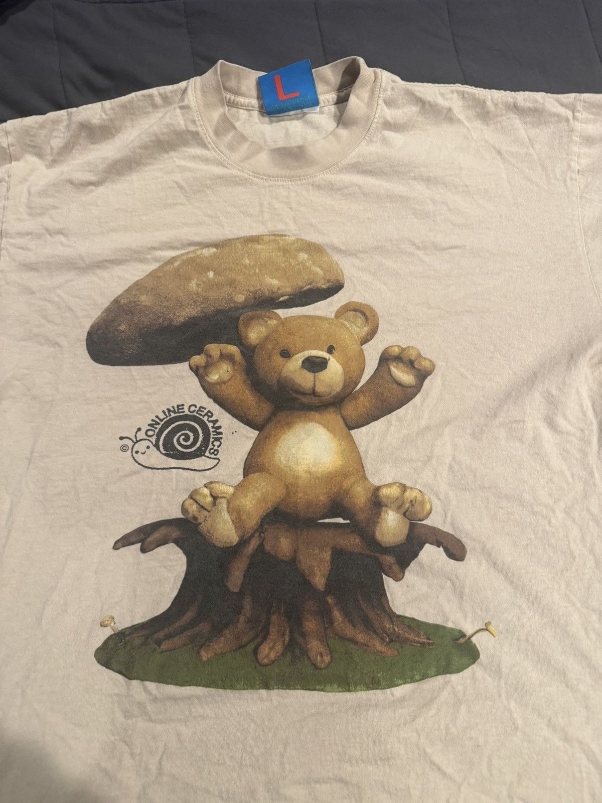 Online Ceramics Online ceramics bear mushroom tee Size US L / EU 52-54 / 3 - 2 Thumbnail