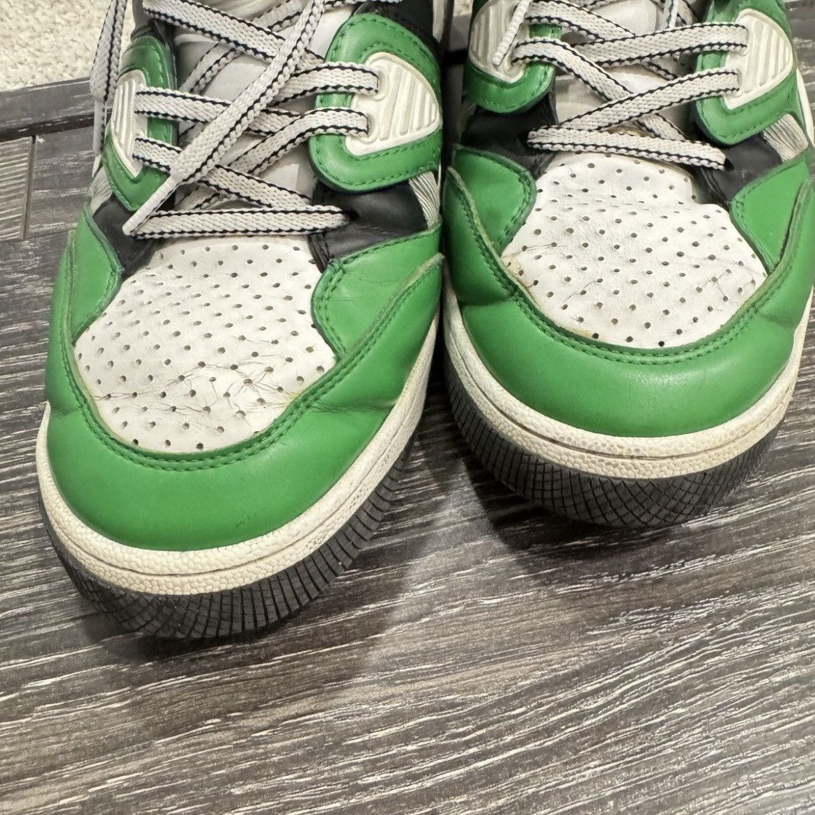 Gucci Gucci Basket Sneaker Size 10! Size US 10 / EU 43 - 11 Thumbnail