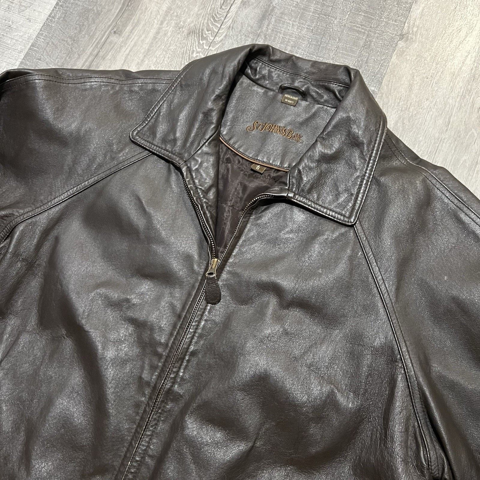 Vintage Vintage St Johns Bay Dark Brown Leather Bomber Jacket L Y2K Size US L / EU 52-54 / 3 - 3 Thumbnail