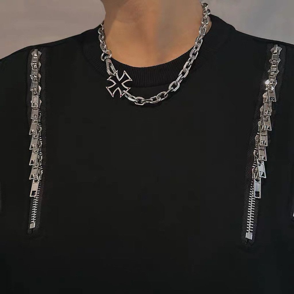 VIBE Retro STEAL! Y2K Chains Necklace Chain Size ONE SIZE - 1 Thumbnail
