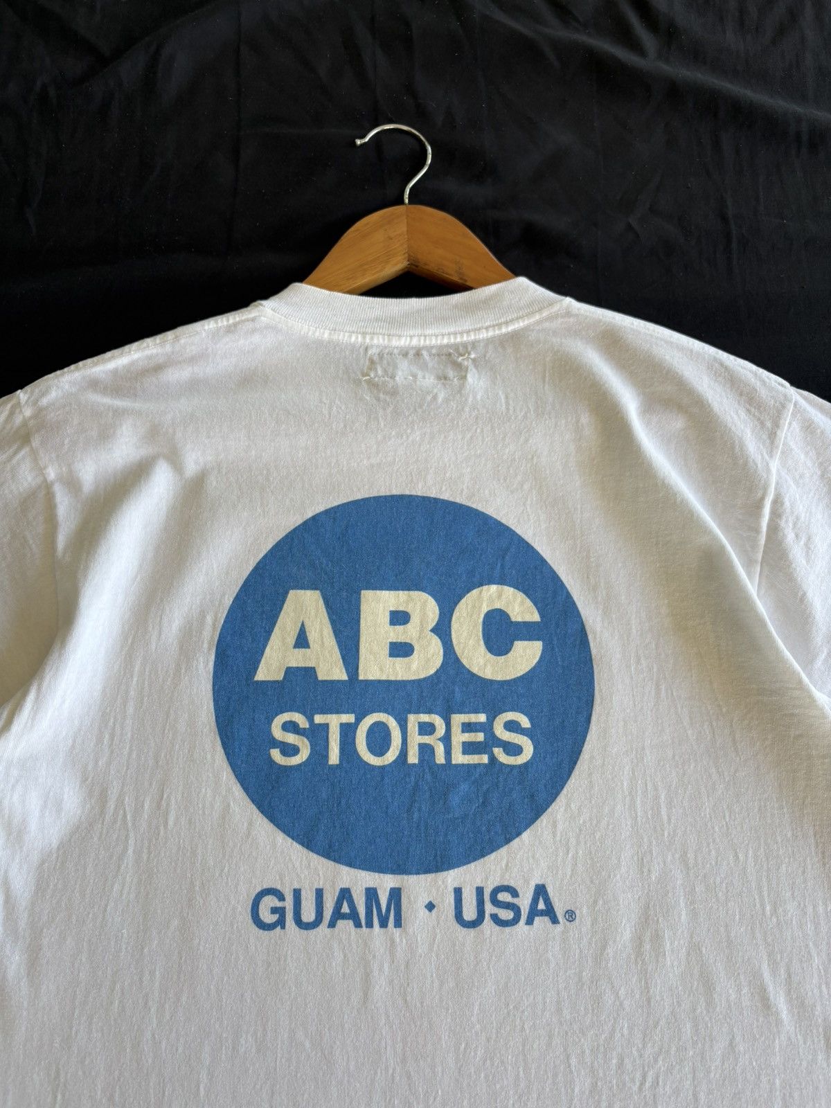 Vintage Vintage 90s ABC Stores Guam USA shirt Size US M / EU 48-50 / 2 - 2 Thumbnail