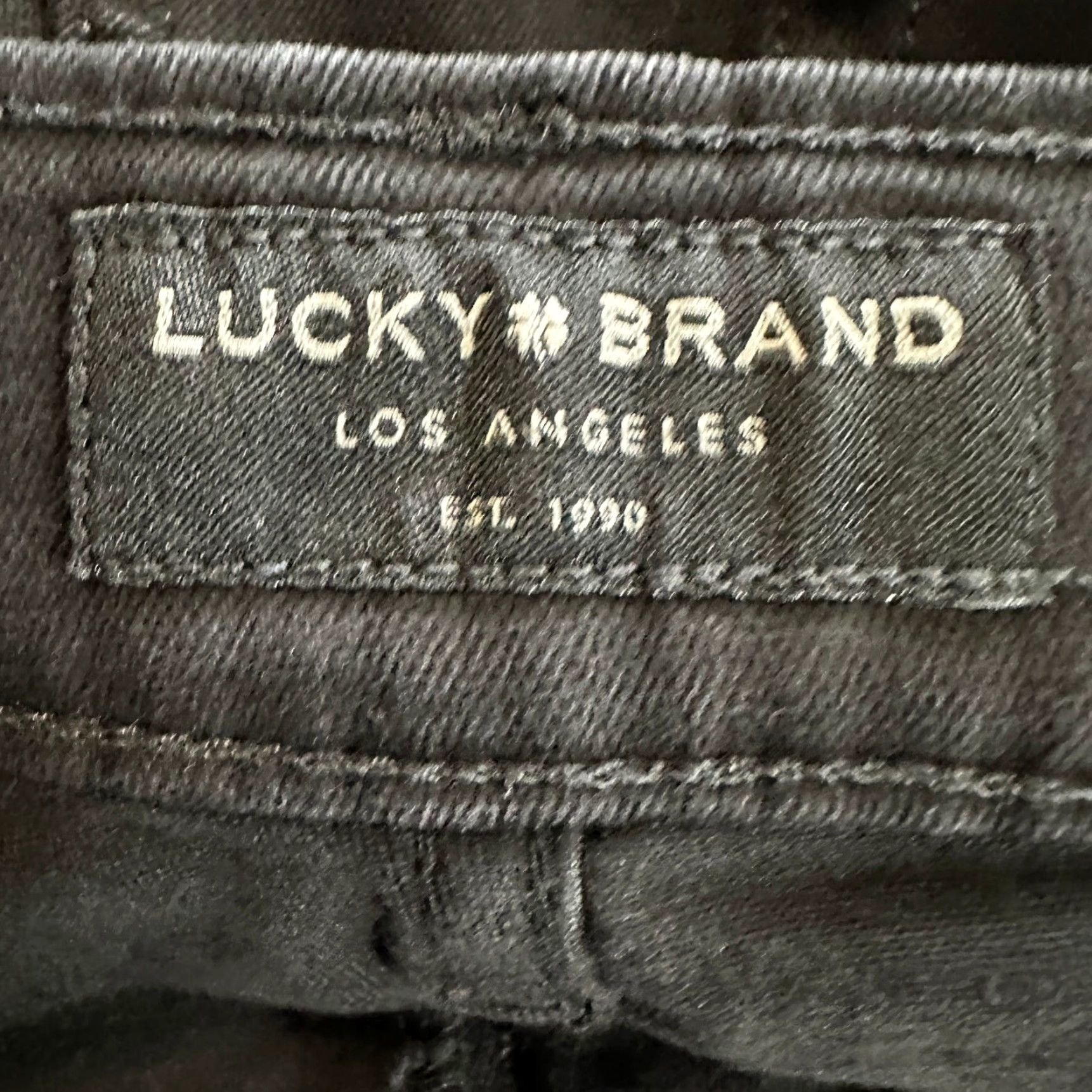 Lucky Brand Lucky Brand 412 Jeans Mens Slim Athletic Dark Denim 32 Regular Distressed Mid Rise 32x32 New with Tags Mens Size US 32 / EU 48 - 4 Thumbnail