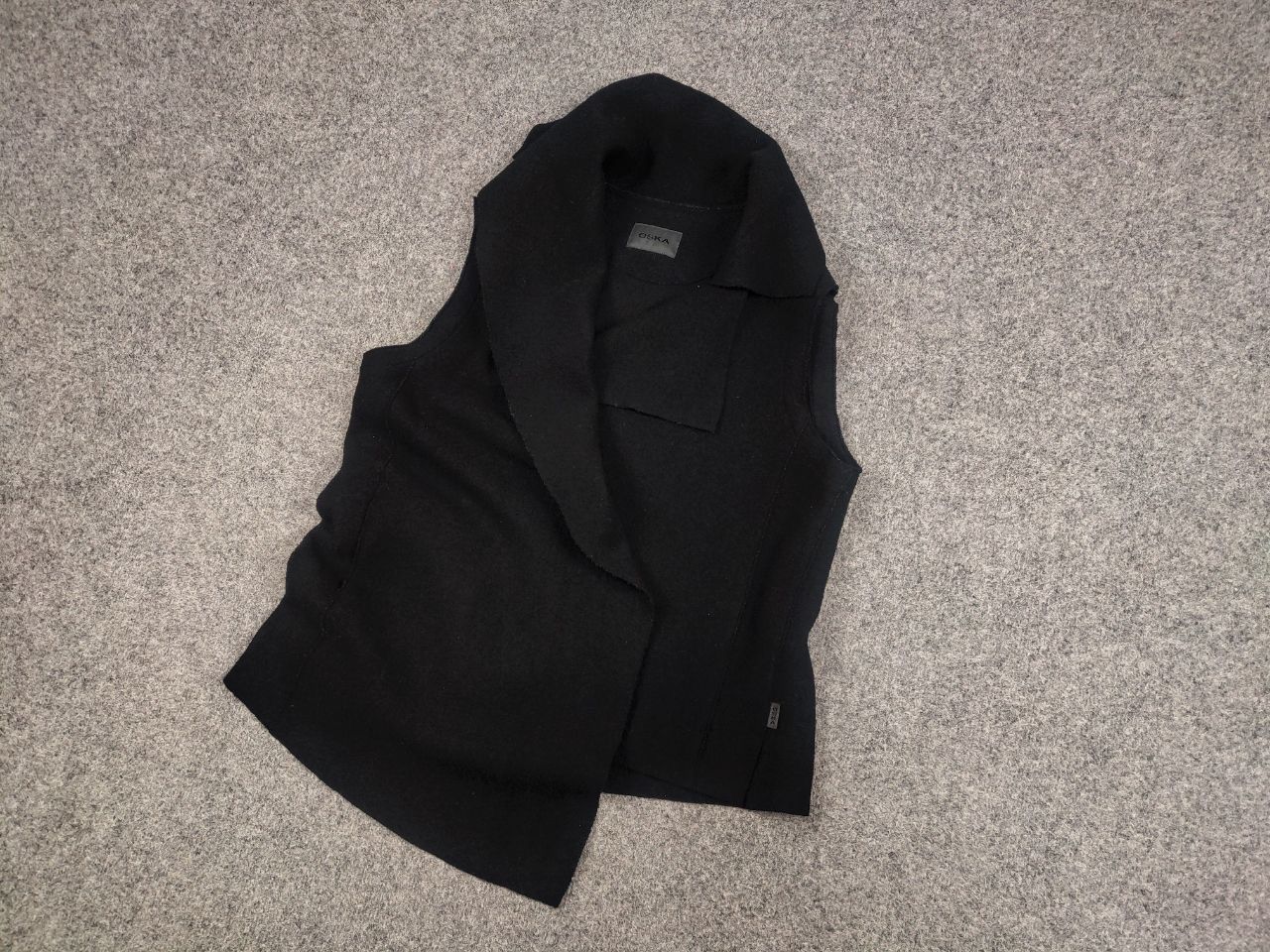 OSKA Oska Germany Design Black Wool Avant Garde Asymmetrical Vest Size M / US 6-8 / IT 42-44 - 2 Thumbnail