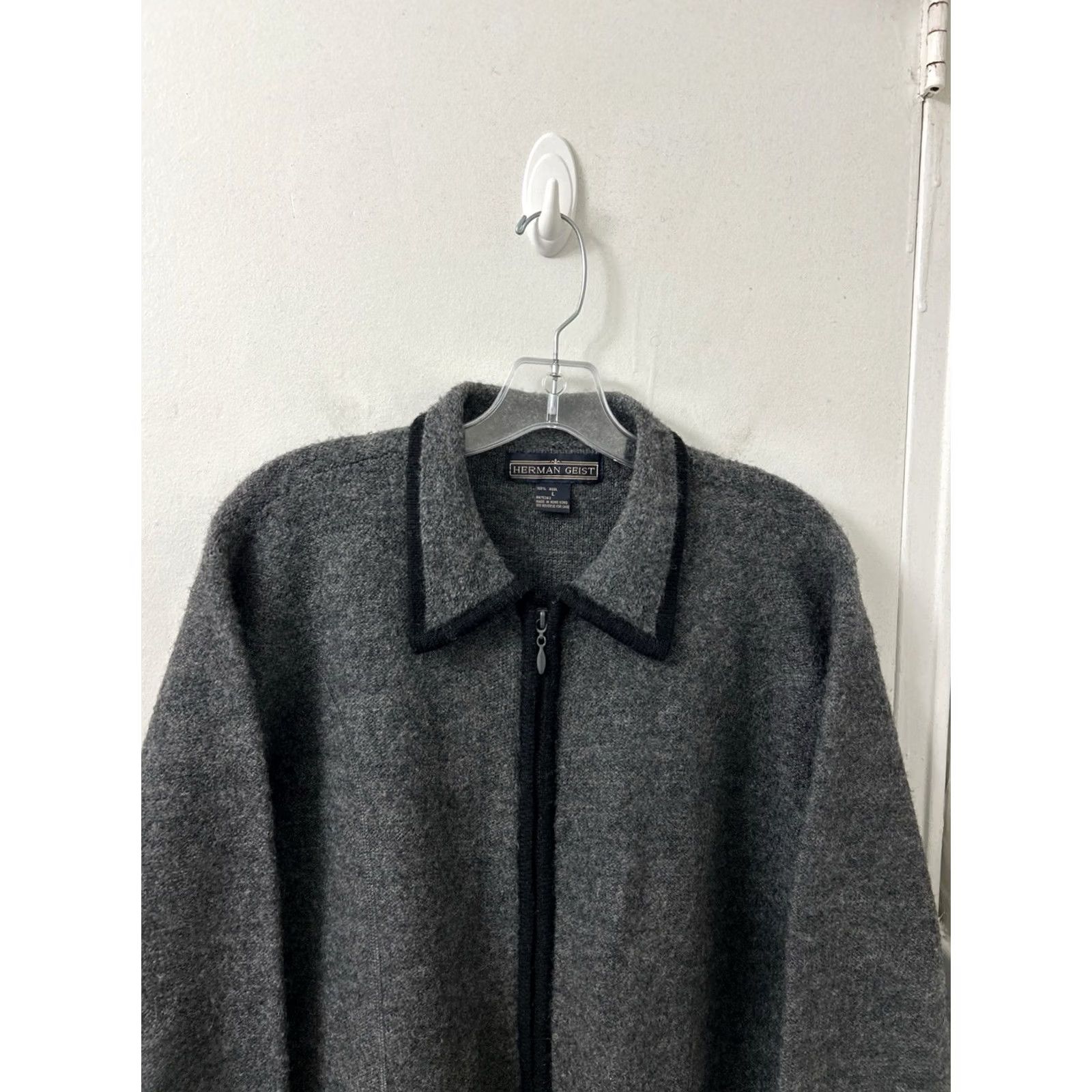 Vintage VINTAGE Herman Geist Cardigan Sweater Womens L Gray 100% Wool Full Zip Jacket Size L / US 10 / IT 46 - 2 Thumbnail