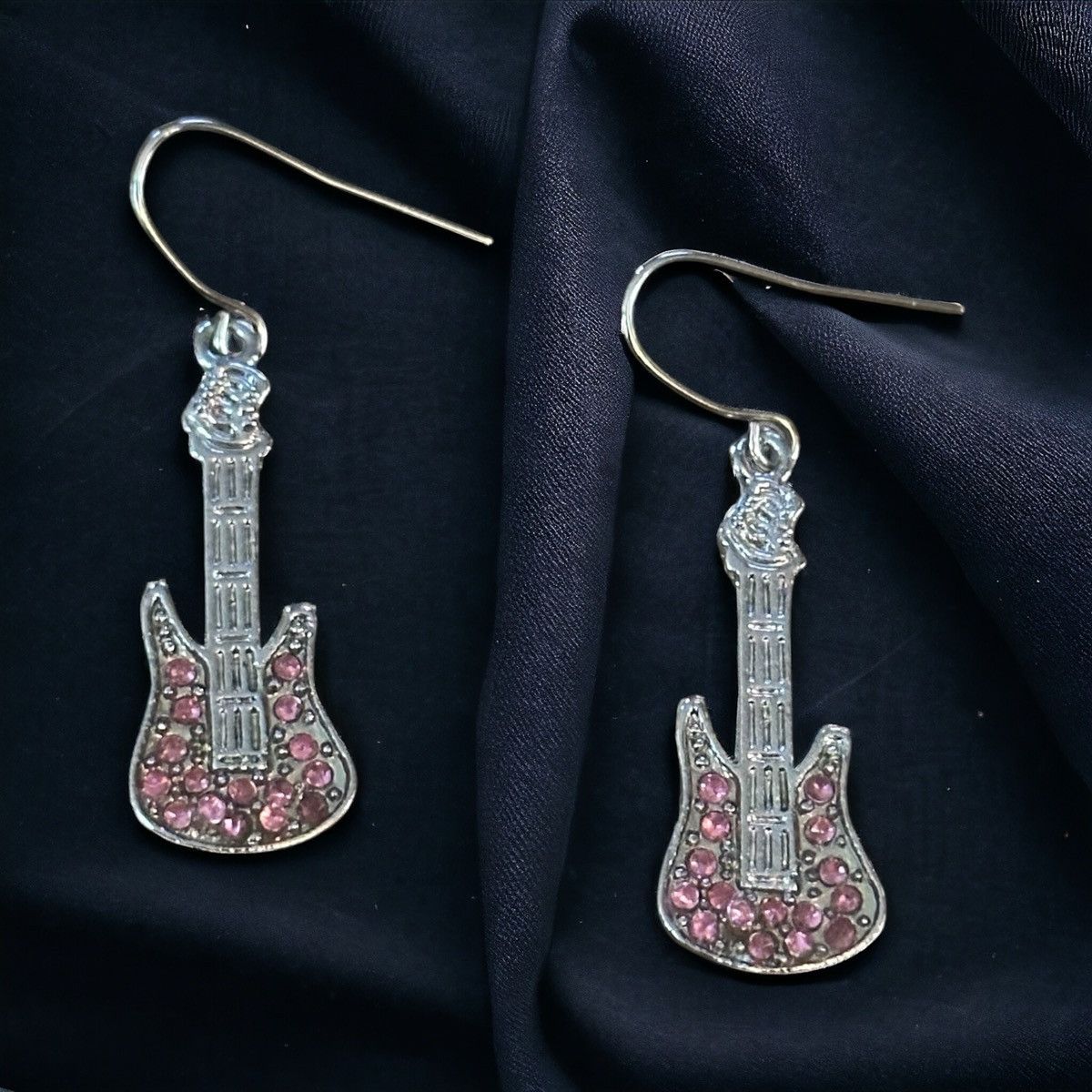 Other Silver tone pink rhinestone guitar dangle earrings Size ONE SIZE - 1 Thumbnail