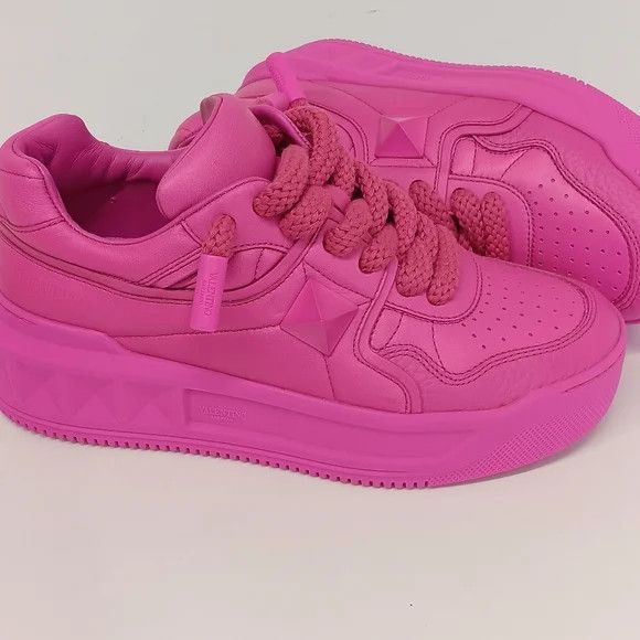 Valentino Valentino One Stud XL Fuchsia Leather Sneakers -EU37.5/US7.5 Size US 7.5 / IT 37.5 - 7 Thumbnail