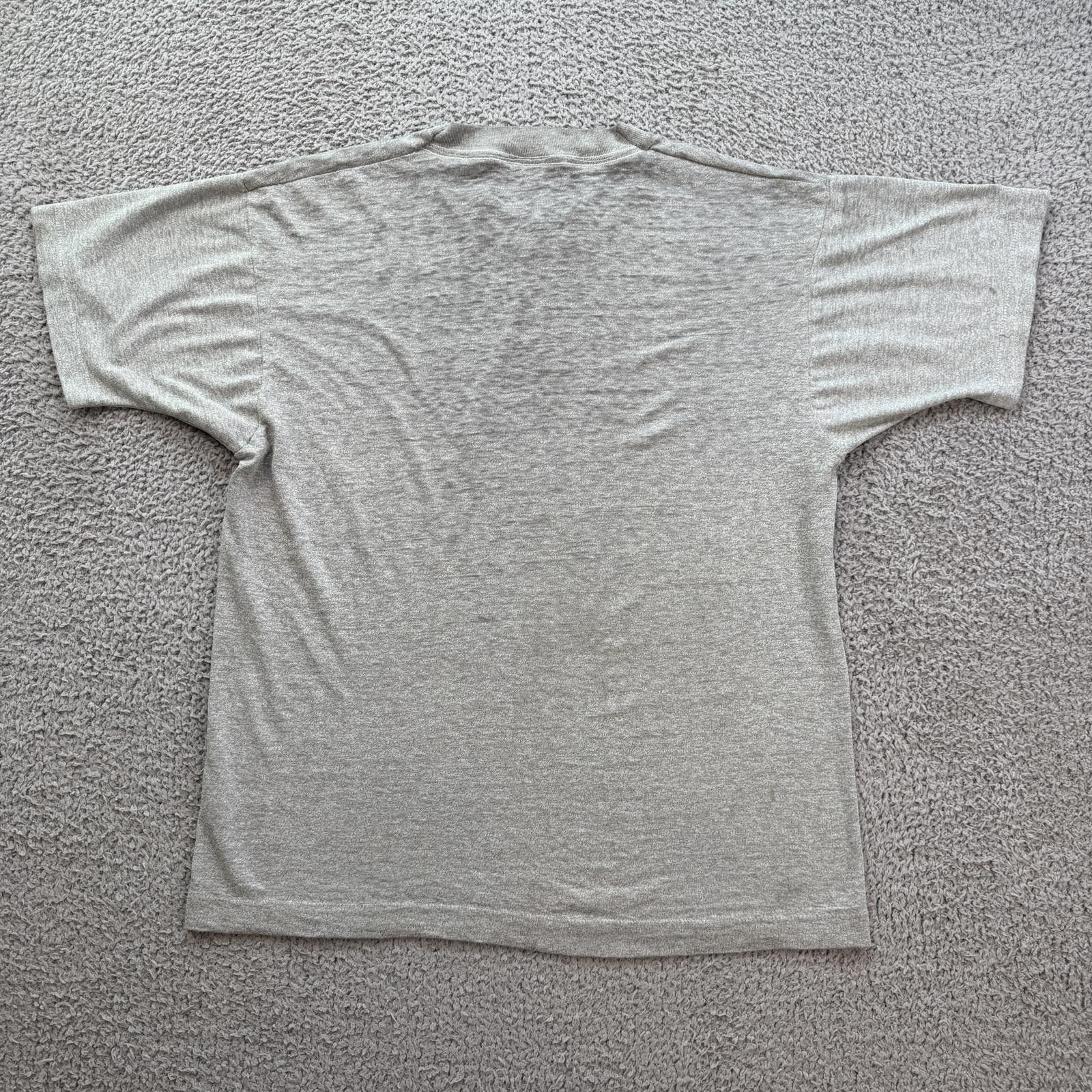 Other Vintage 90s Holy Cross College T Shirt Gray Spellout Crest M Size US M / EU 48-50 / 2 - 2 Thumbnail