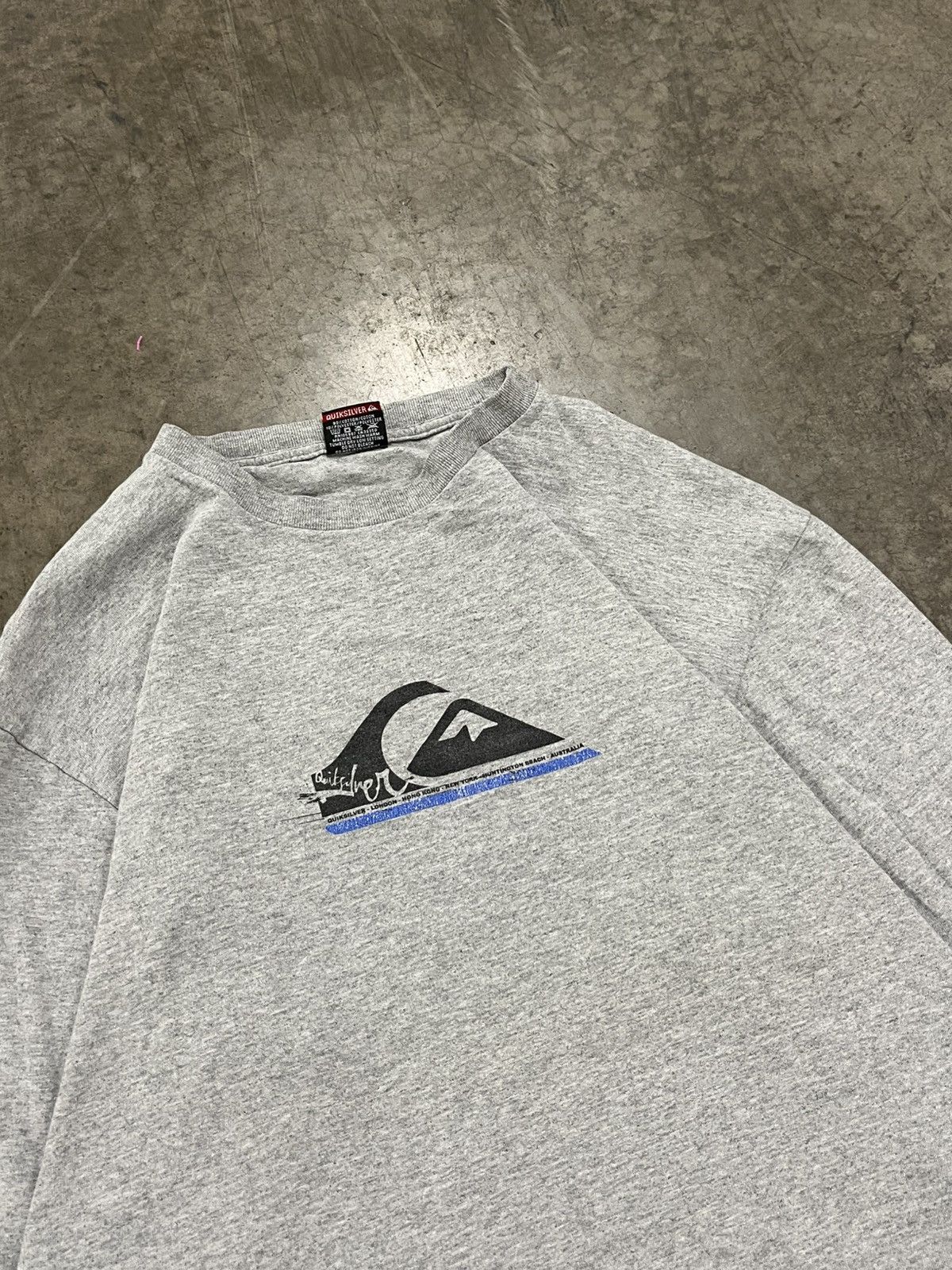 Quiksilver × Vintage Quicksilver surf wear longsleeve tee shirt rare hype skater Size US M / EU 48-50 / 2 - 4 Thumbnail