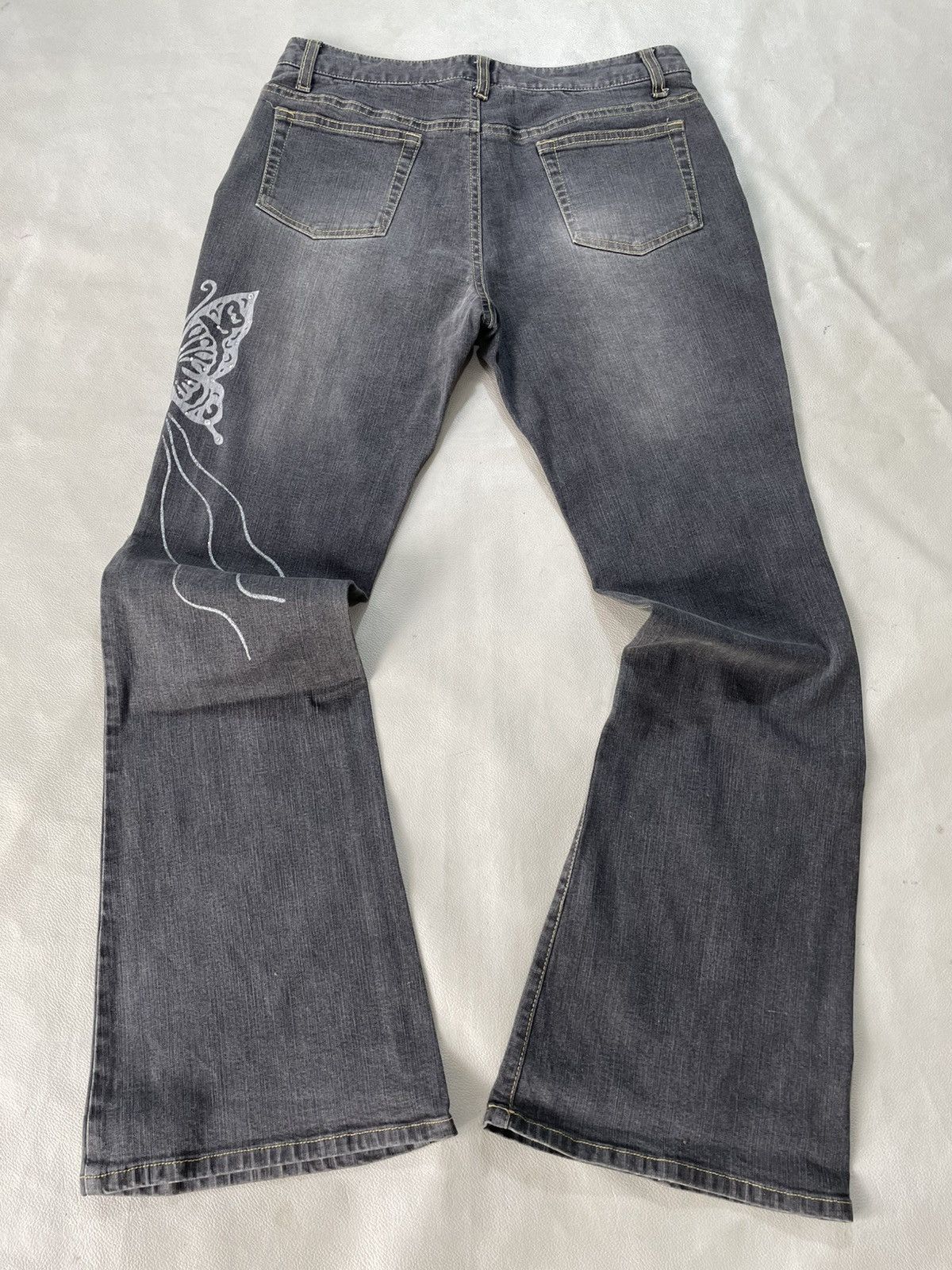GOA Oririn Flare Jeans y2k Butterfly Printed Size US 28 / EU 44 - 4 Thumbnail