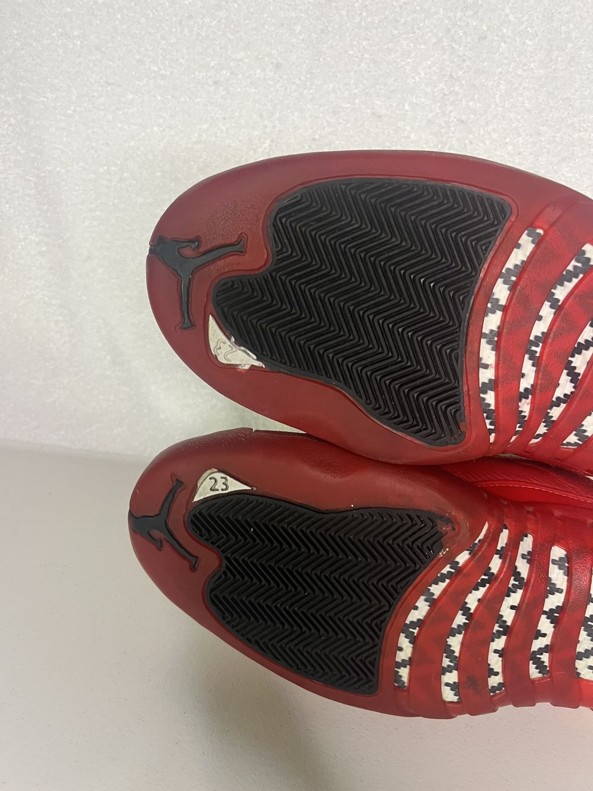 Nike Nike Air Jordan 12 OG Cherry 1997 Size 14 Size US 14 / EU 47 - 14 Thumbnail