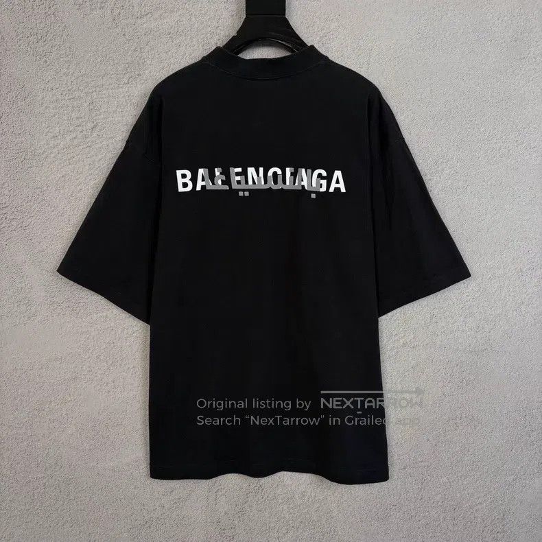 Balenciaga Balenciaga Back Reflective Logo Letter Printed Round Neck Size US S / EU 44-46 / 1 - 2 Thumbnail