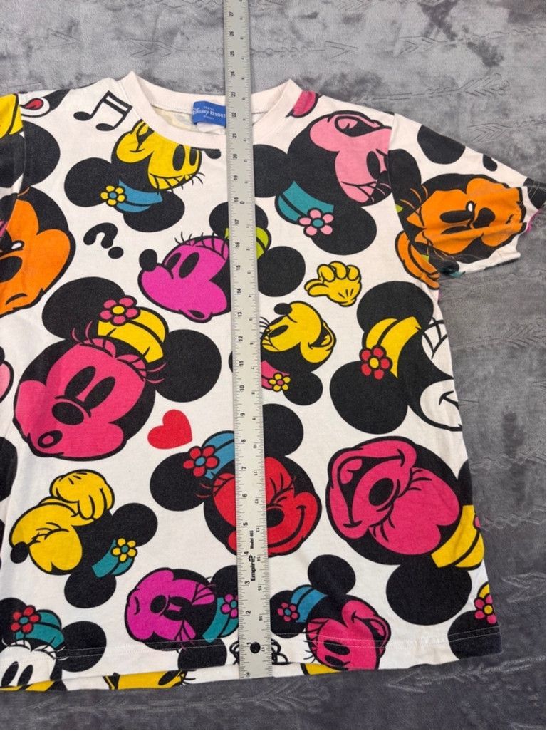 Disney Girls Disney Tokyo Resort T-shirt Size S White Multi-color Size US S / EU 44-46 / 1 - 4 Thumbnail