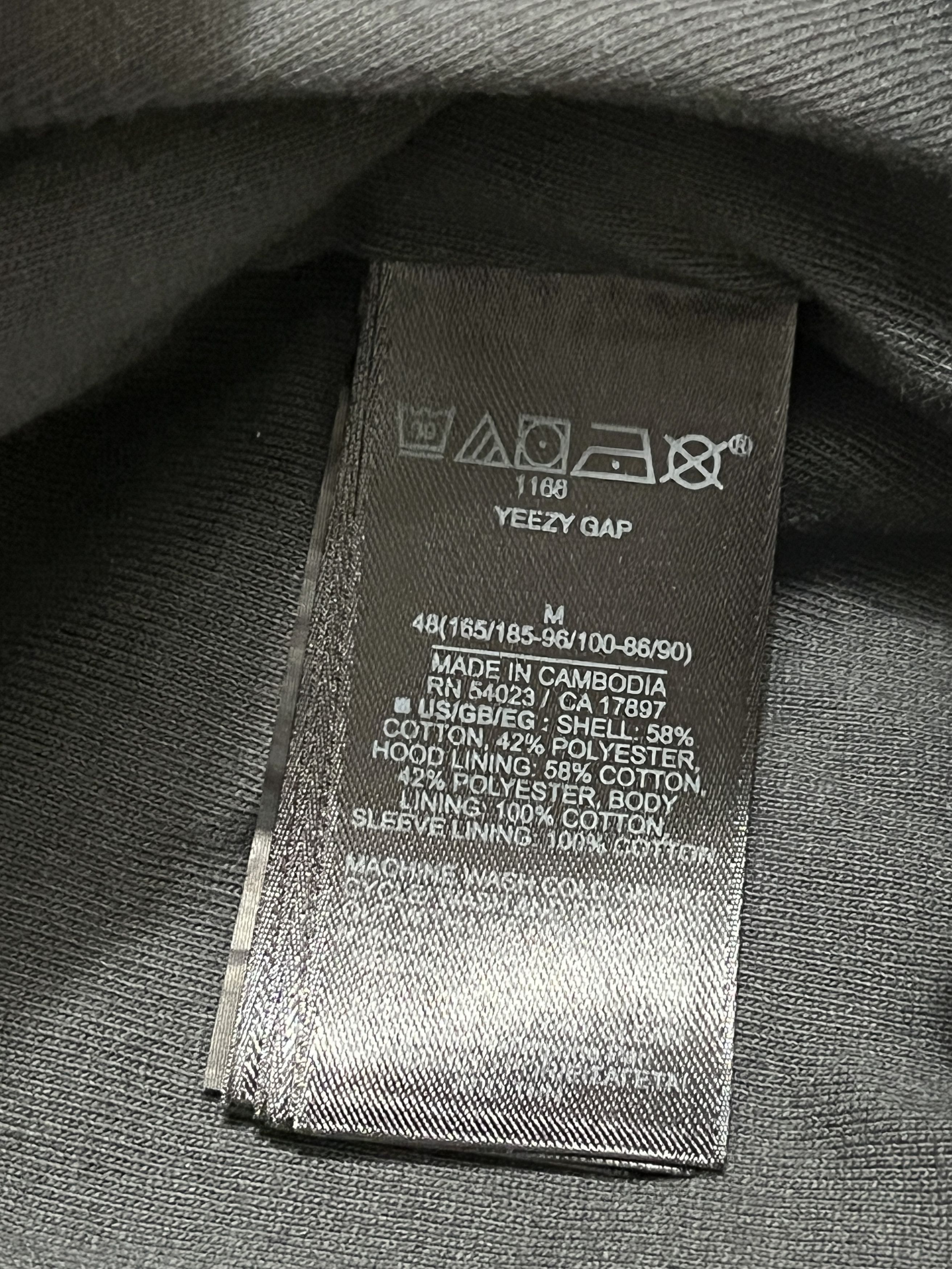 Balenciaga × Gap × Yeezy Shrunken Logo Hoodie Black Size US M / EU 48-50 / 2 - 5 Thumbnail