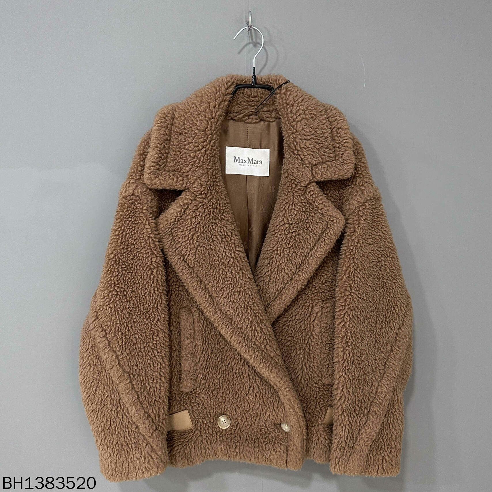 Max Mara short camel teddy coat by MaxMara Size US M / EU 48-50 / 2 - 1 Thumbnail