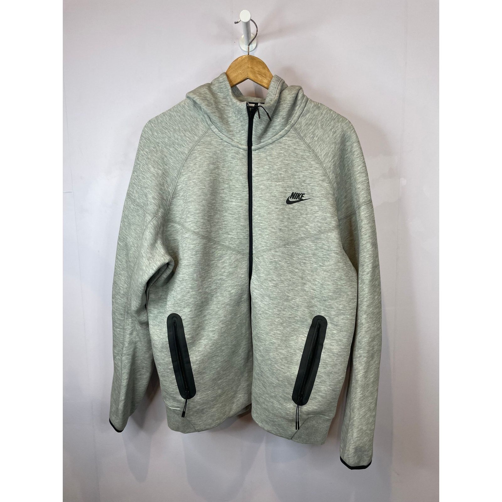 Nike Nike Tech Zip Up Grey Hoodie Size US L / EU 52-54 / 3 - 1 Thumbnail