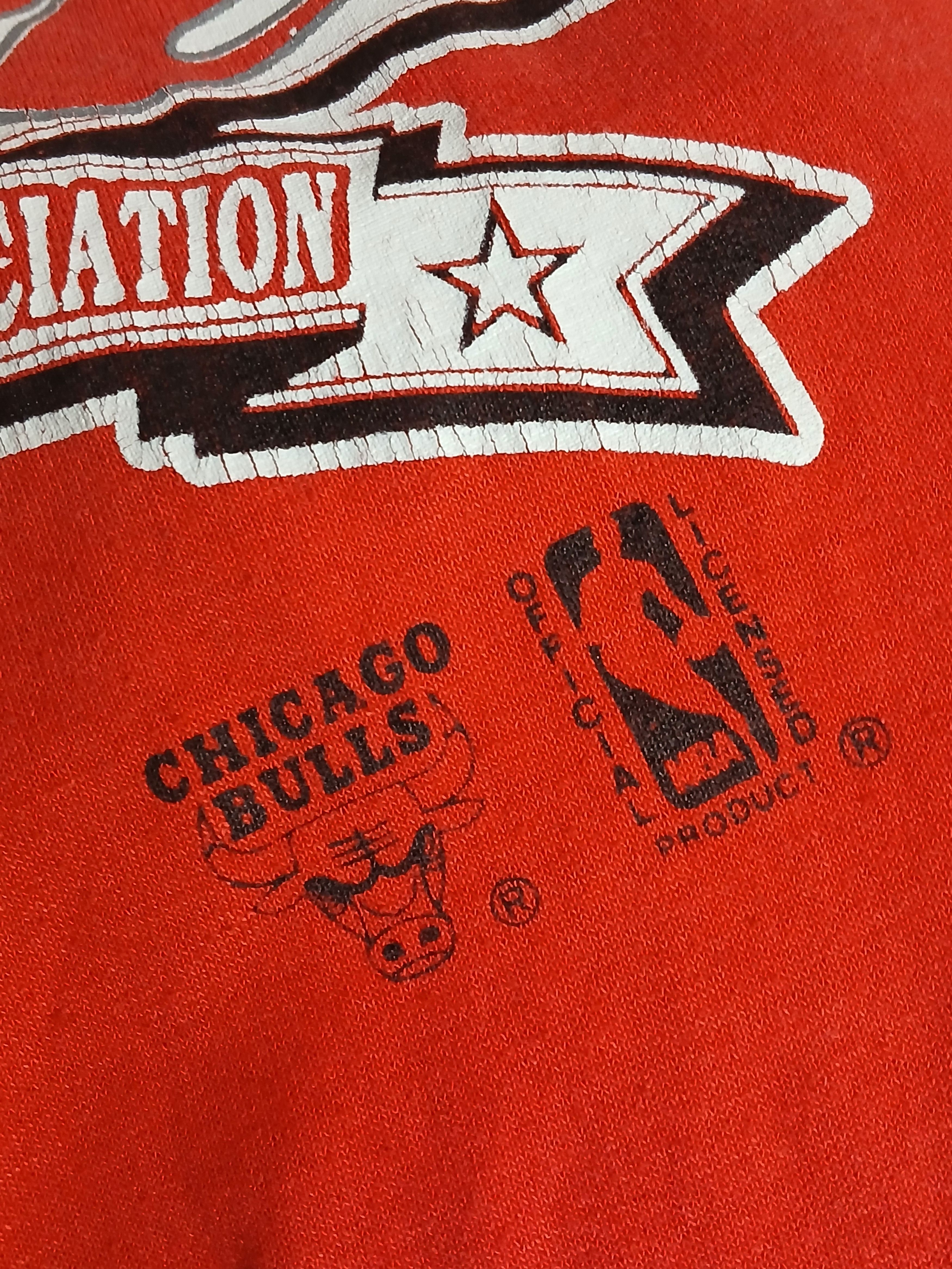 NBA Vintage 1992 NBA Chicago Bulls Basketball T-Shirt Size US L / EU 52-54 / 3 - 4 Thumbnail