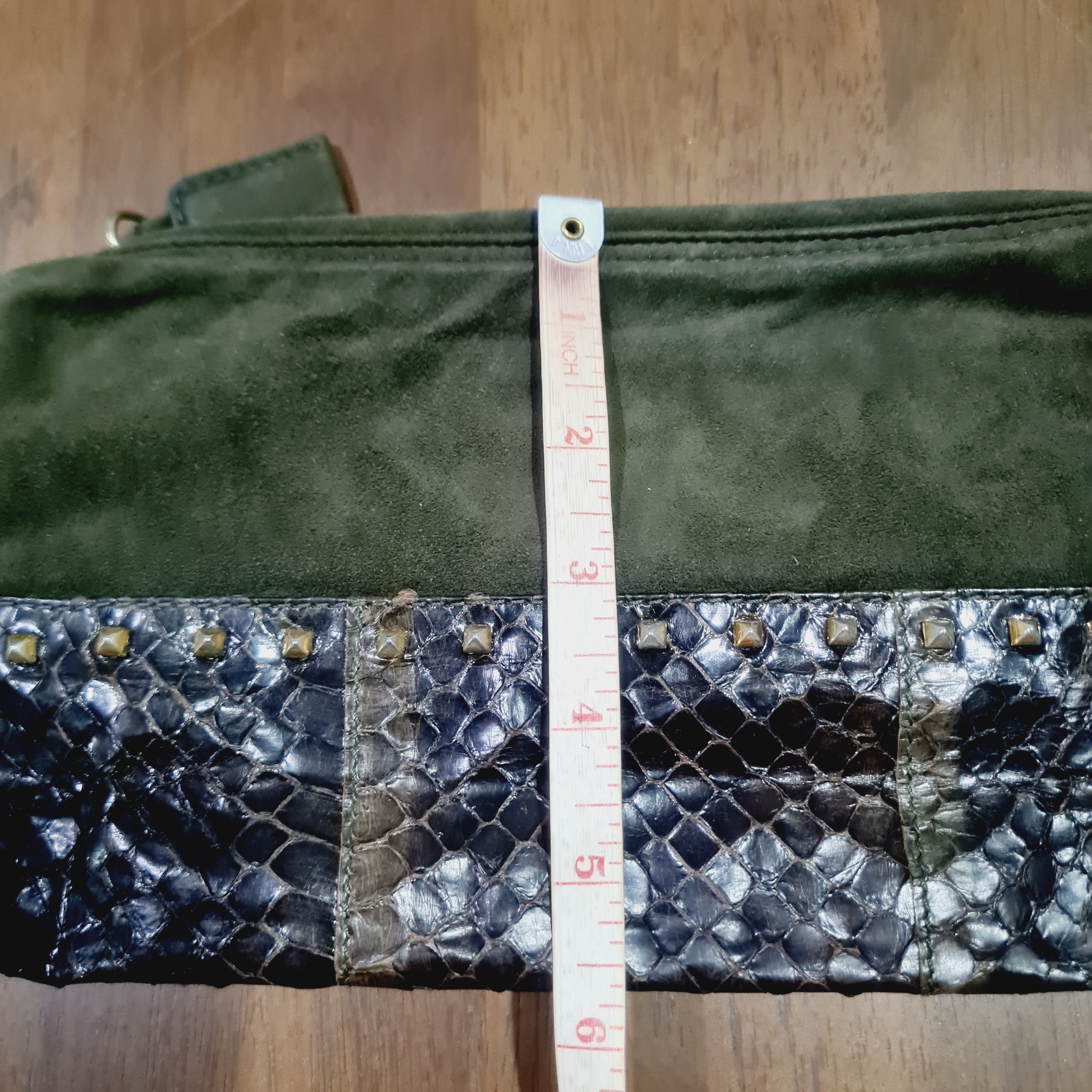 Prada Vintage prada snakeskin clutch Size ONE SIZE - 8 Thumbnail