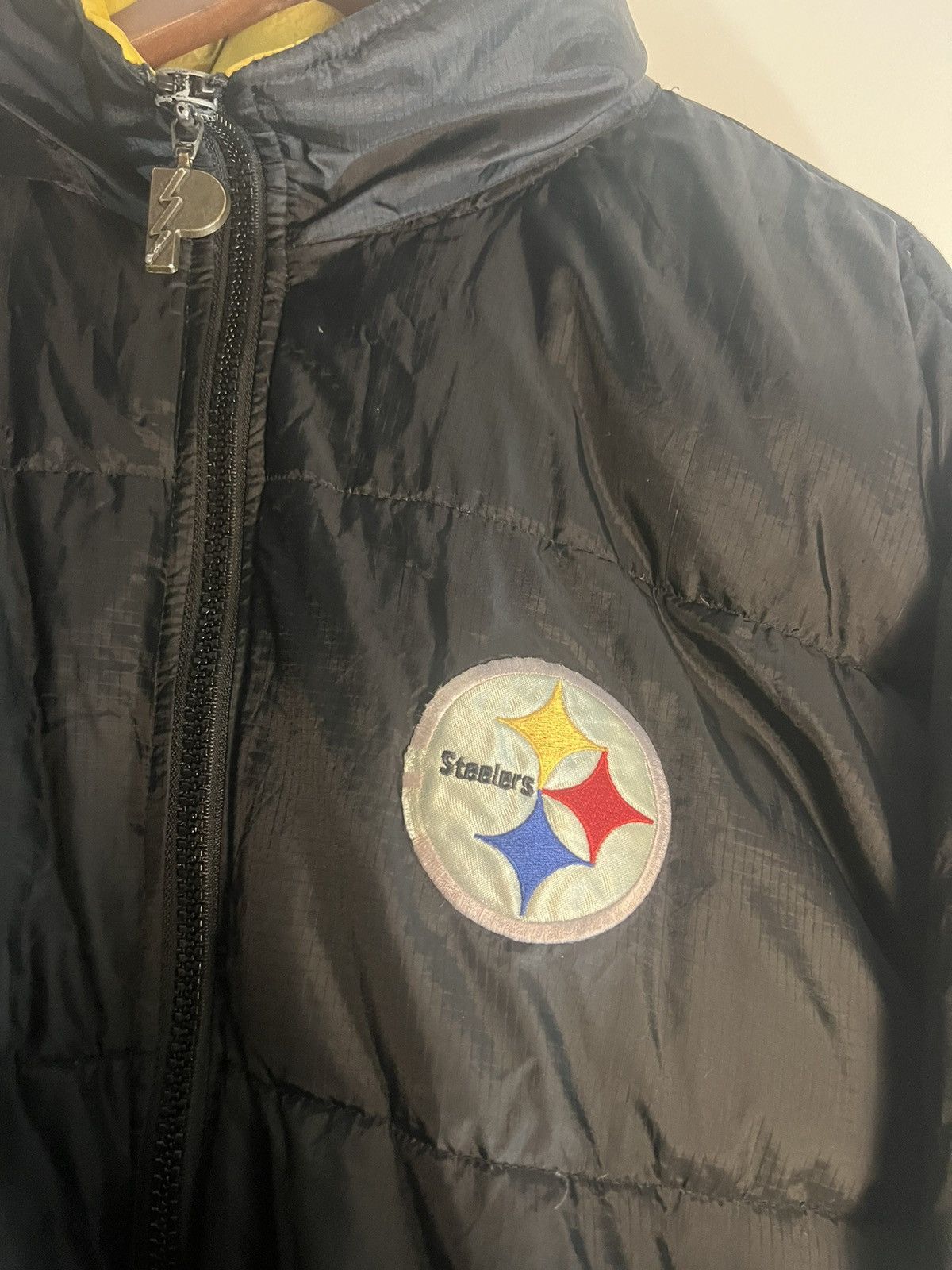 NFL × Pro Player 90s 🔥Steelers🔥 Pro Player puffer jacket Size US L / EU 52-54 / 3 - 3 Thumbnail