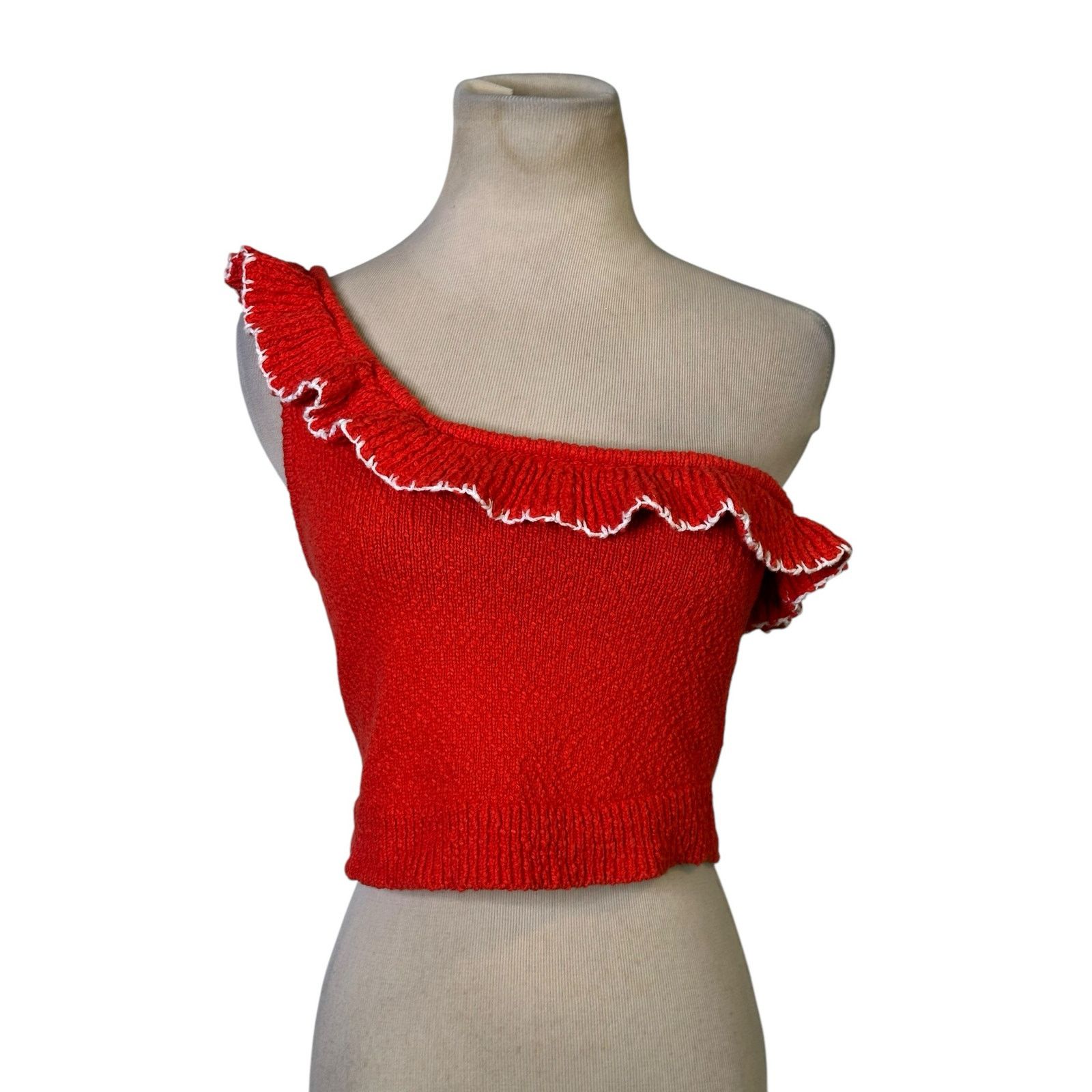 Urban Outfitters Urban Outfitters Orange One Shoulder Crop top Size Small Size S / US 4 / IT 40 - 1 Thumbnail