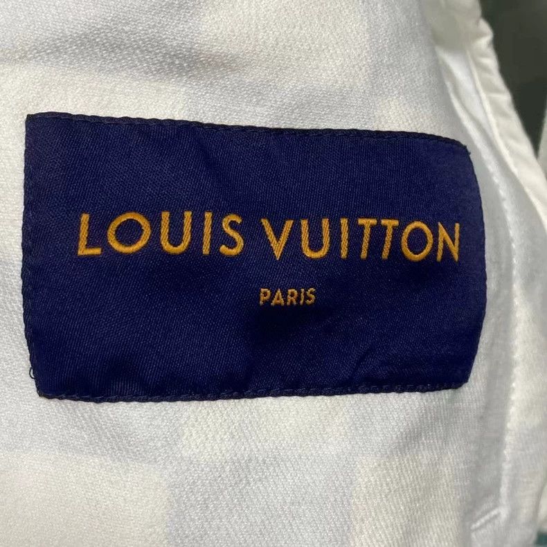 Louis Vuitton Louis Vuitton White and green checkerboard logo denim jack Size US S / EU 44-46 / 1 - 5 Thumbnail
