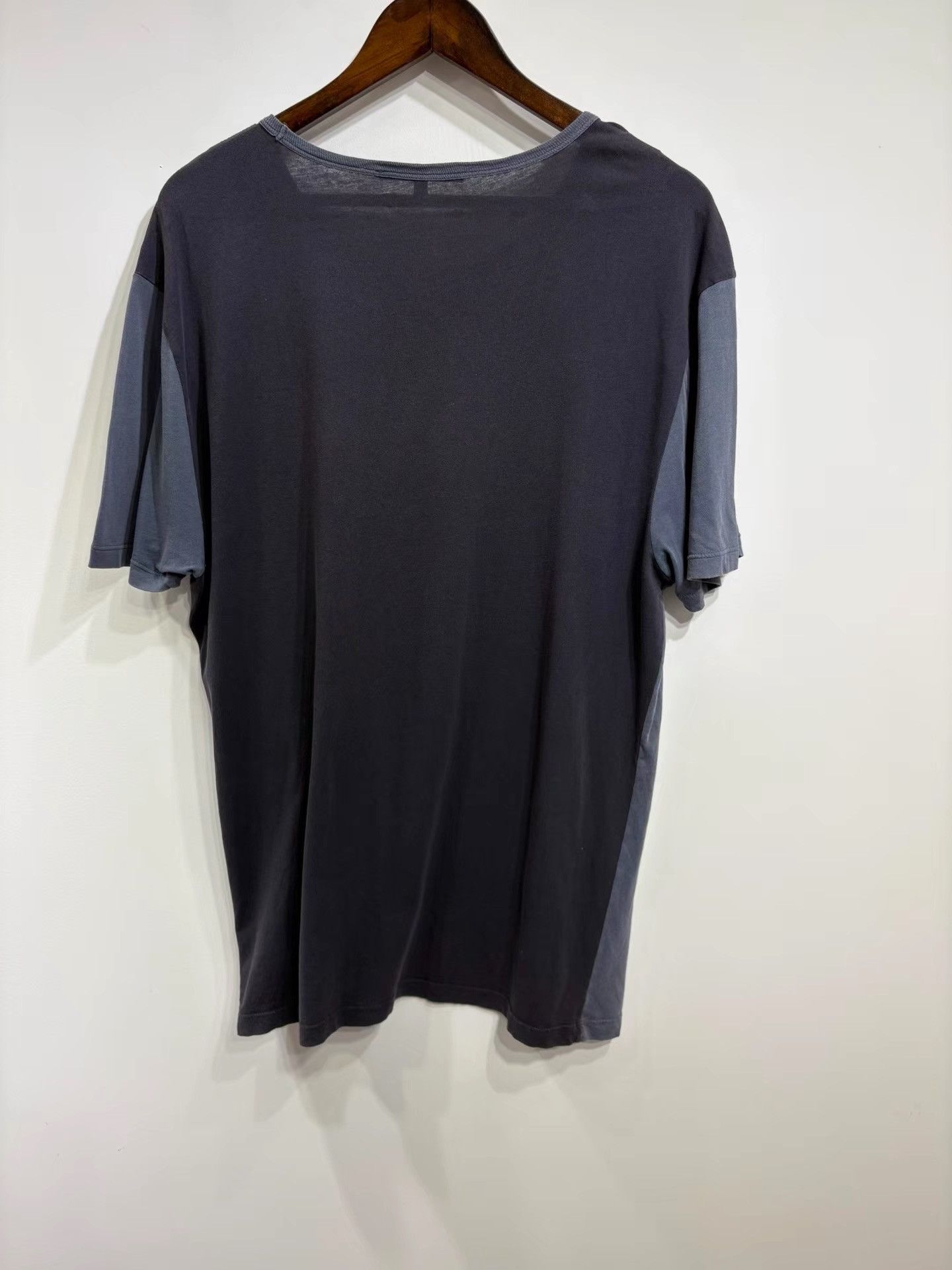 Gucci Gucci Men's Color Block Short Sleeve T-shirt K29 Size US L / EU 52-54 / 3 - 2 Thumbnail