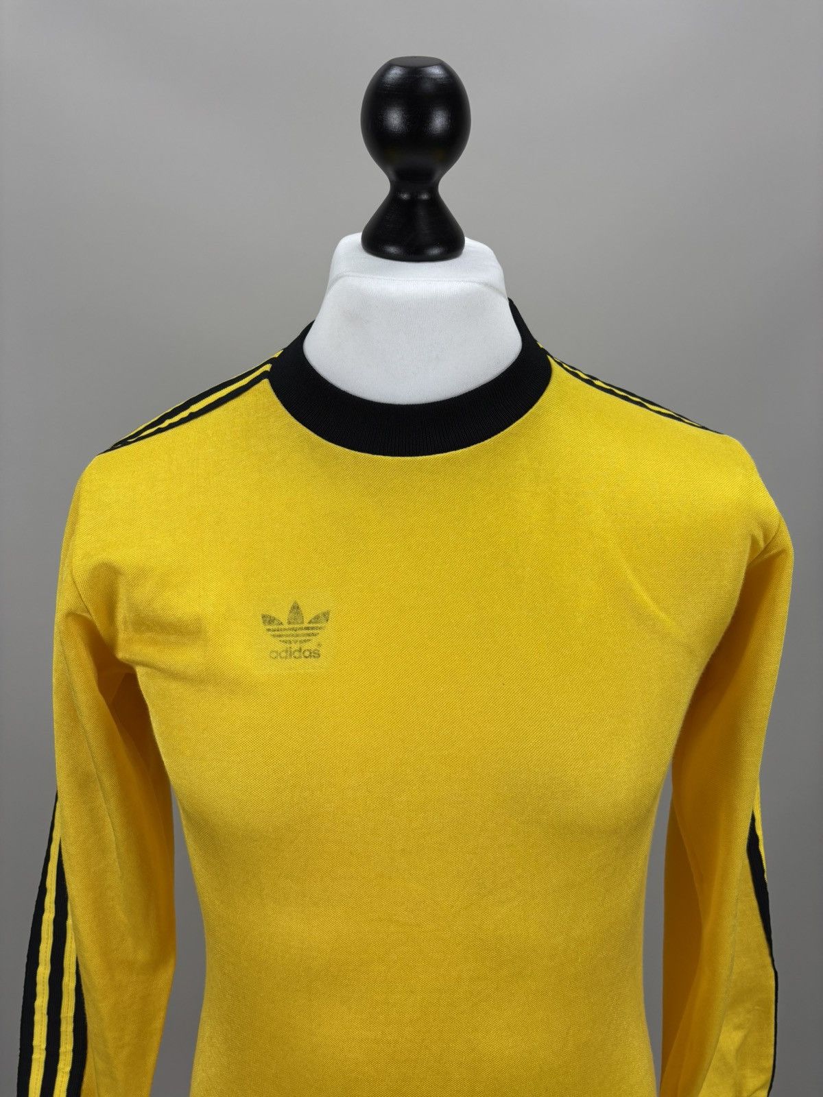 Adidas Mens vintage soccer long sleeve Adidas Erima Size Medium Size US S / EU 44-46 / 1 - 3 Thumbnail