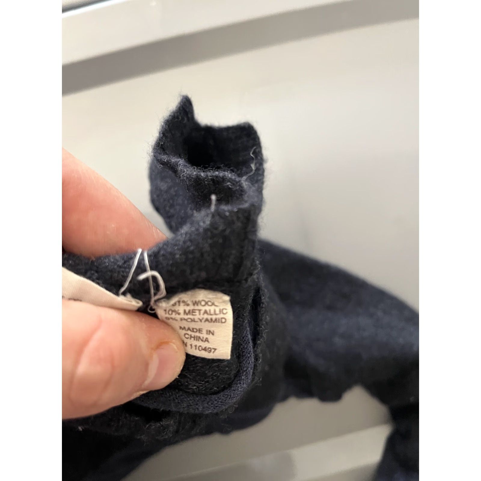 Vintage INHABIT Sweater Cardigan, Wool Blend, Pockets, Navy Blue, Large, Women, Long Sleeve, Round Neck, Pullover, 0 Button Size L / US 10 / IT 46 - 6 Thumbnail