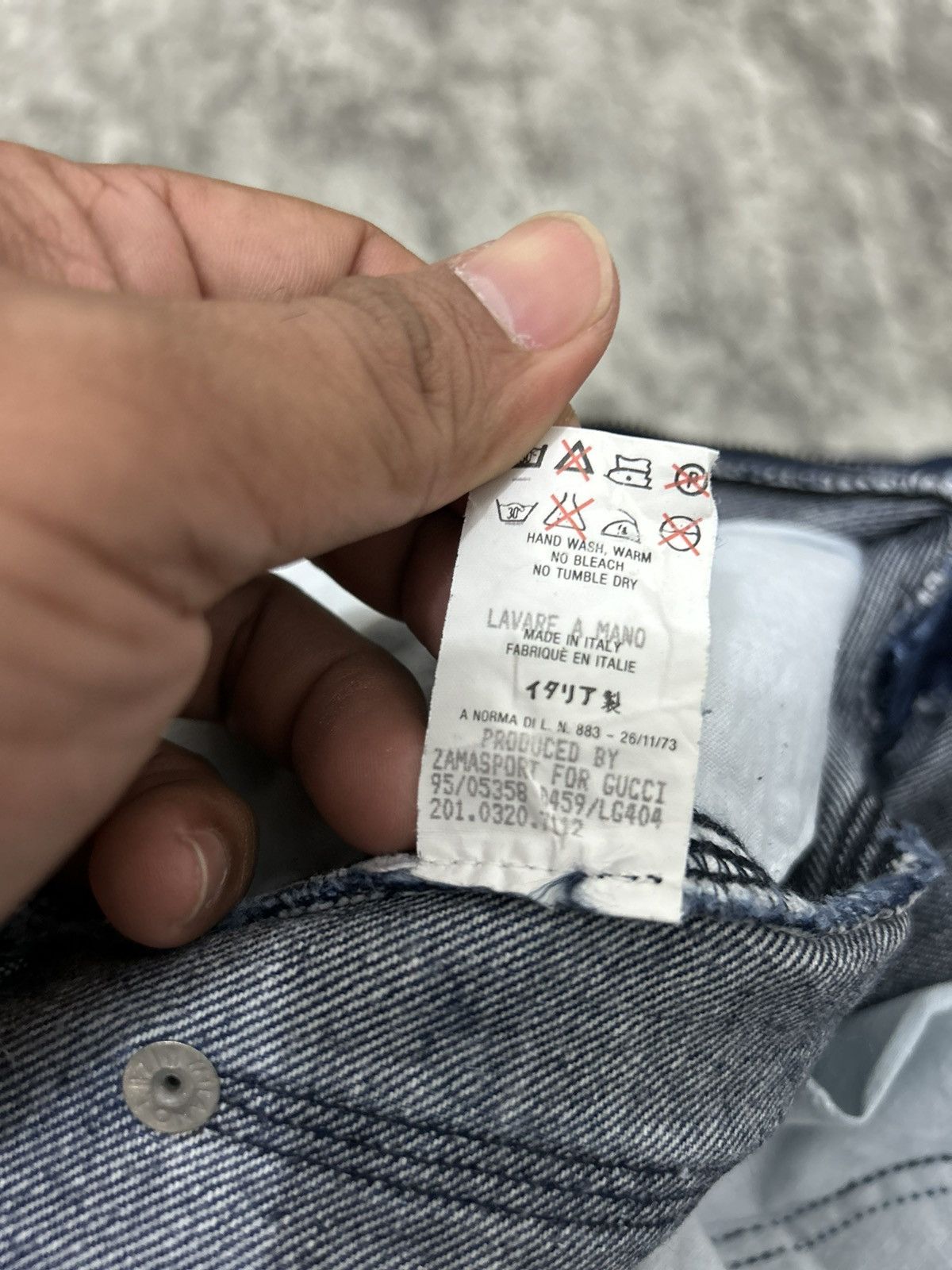 Gucci Gucci Embroidery Logo Back Pocket Jeans Size US 27 - 17 Thumbnail