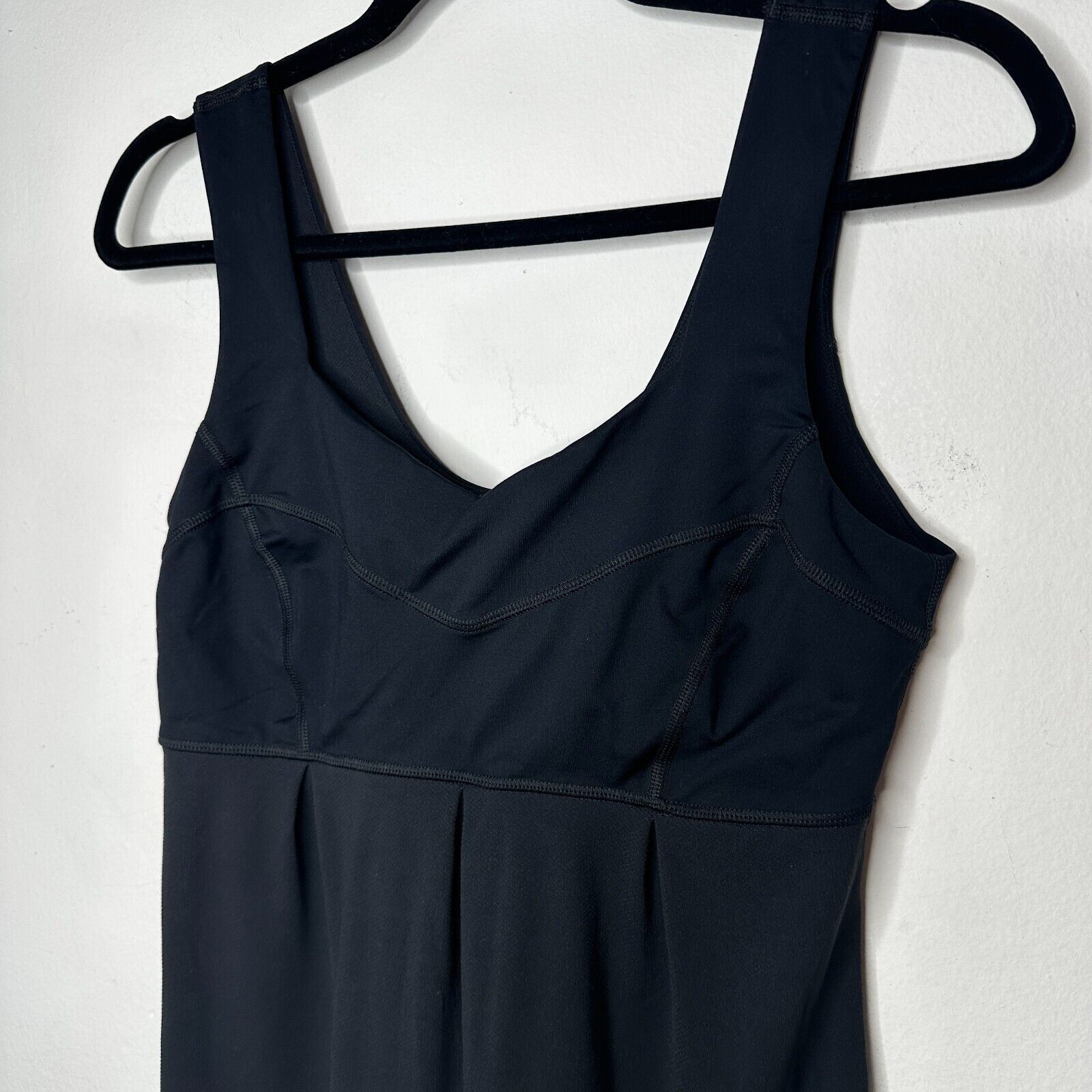 Lululemon Lululemon Black Run Tame Me Tank Top Cinch Bottom Fitted 6 Size M / US 6-8 / IT 42-44 - 4 Thumbnail