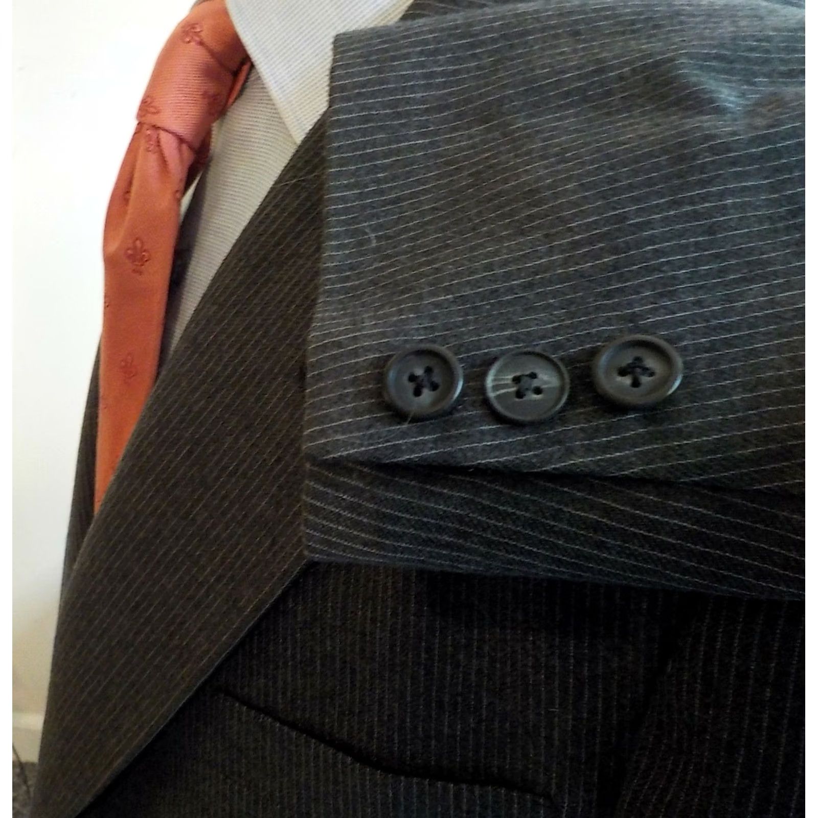 DAKS VINTAGE DAKS Suit 2 Button Pinstriped Gray Wool 42R Regular Pants 36x31 Mens Accessories Size 42R - 3 Thumbnail
