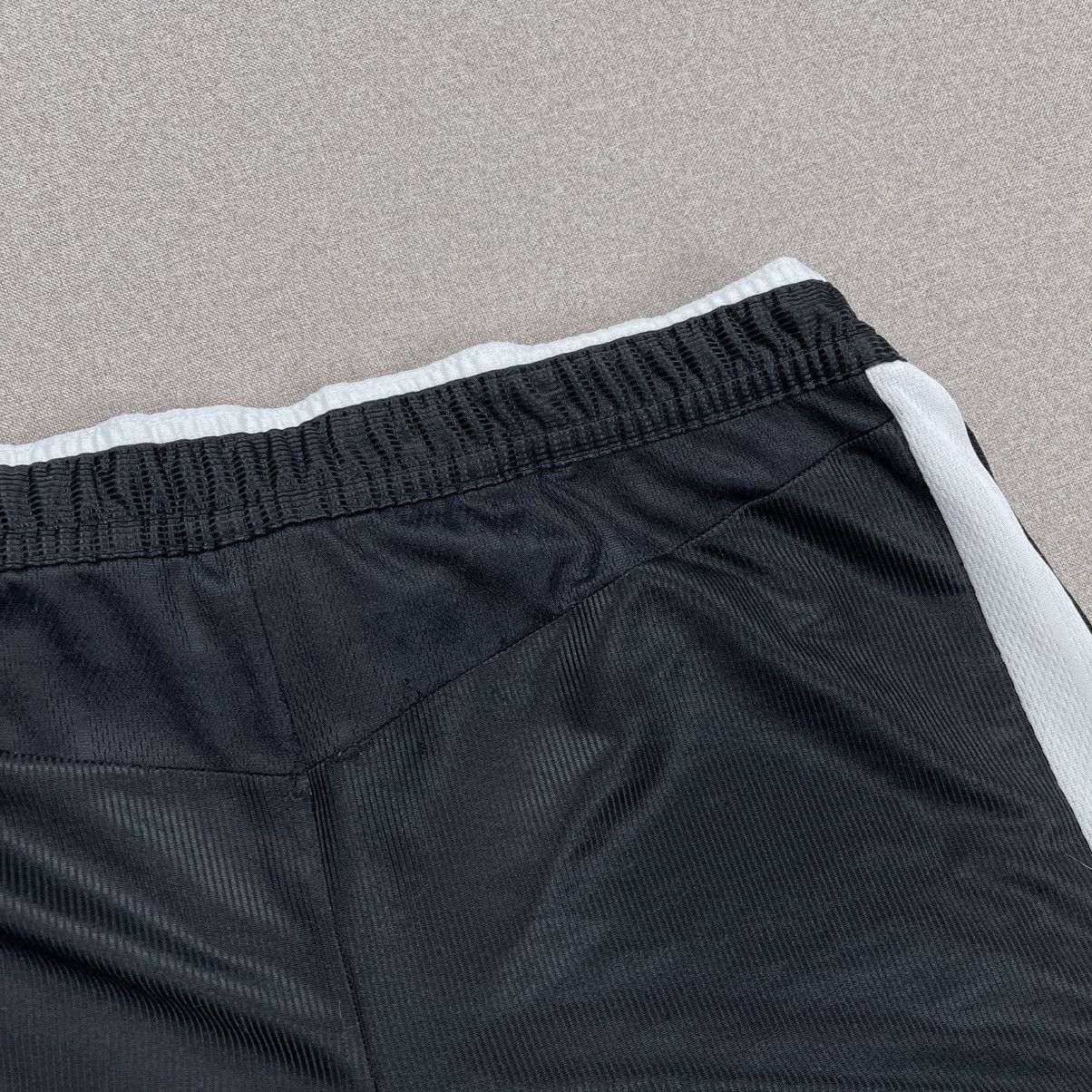 Adidas × Vintage VINTAGE 90s GERMANY ADIDAS SOCCER SHORTS BLOKE CORE Size US 34 / EU 50 - 6 Thumbnail