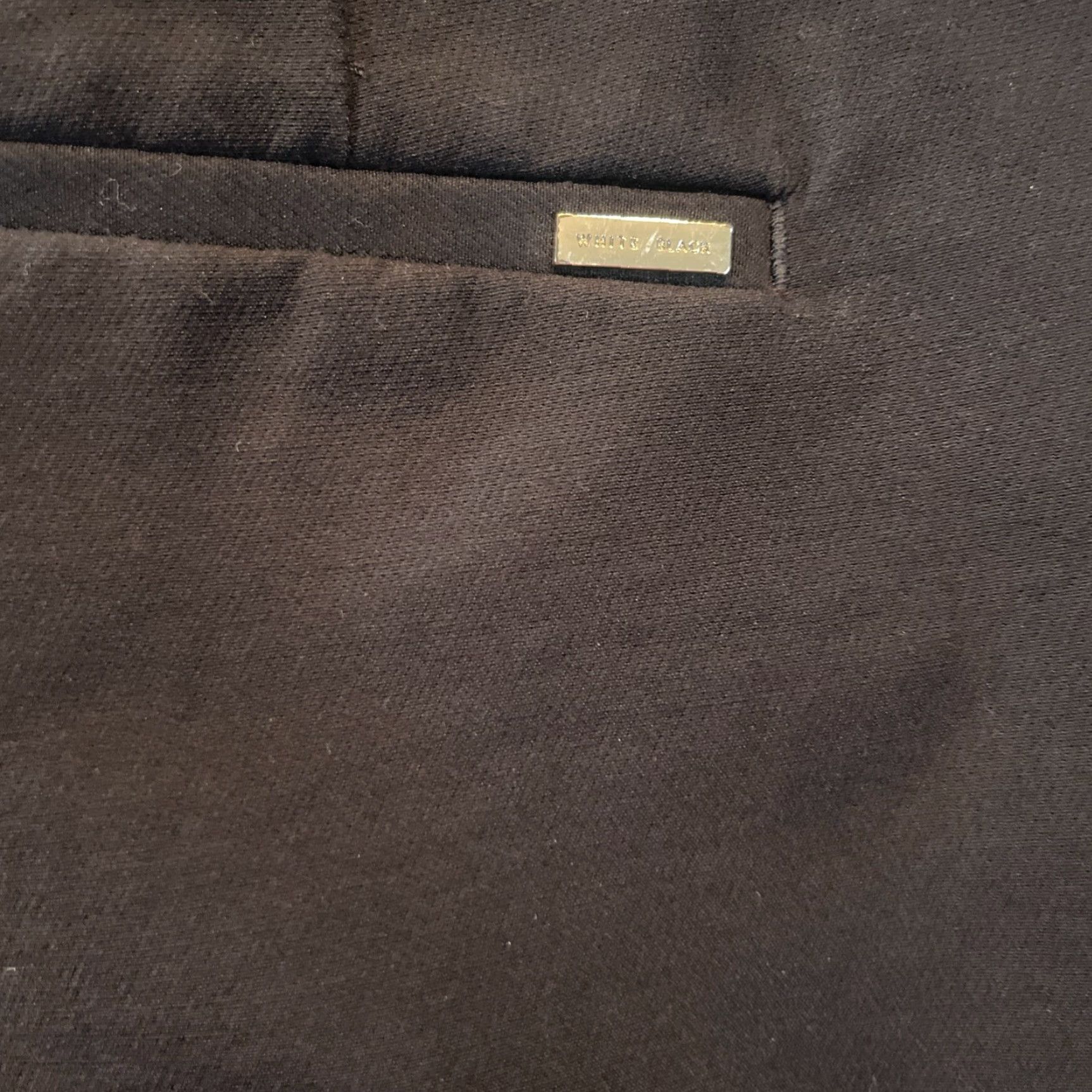 White House Black Market White House Black Market Women Dress Pants Black 12 The Slim Crop Cropped Slim Flat Front Gold Tab Accents 23 In Inseam Regular Women's Pants Size 34" / US 12 / IT 48 - 6 Thumbnail