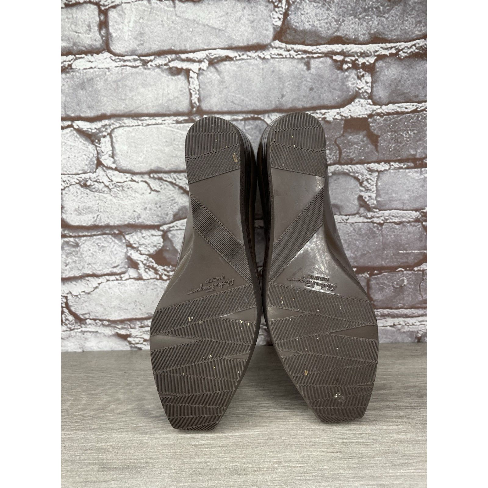 Salvatore Ferragamo Salvatore Ferragamo Brown Patent Leather Pump Wedges Shoes W Size US 7.5 / IT 37.5 - 16 Thumbnail