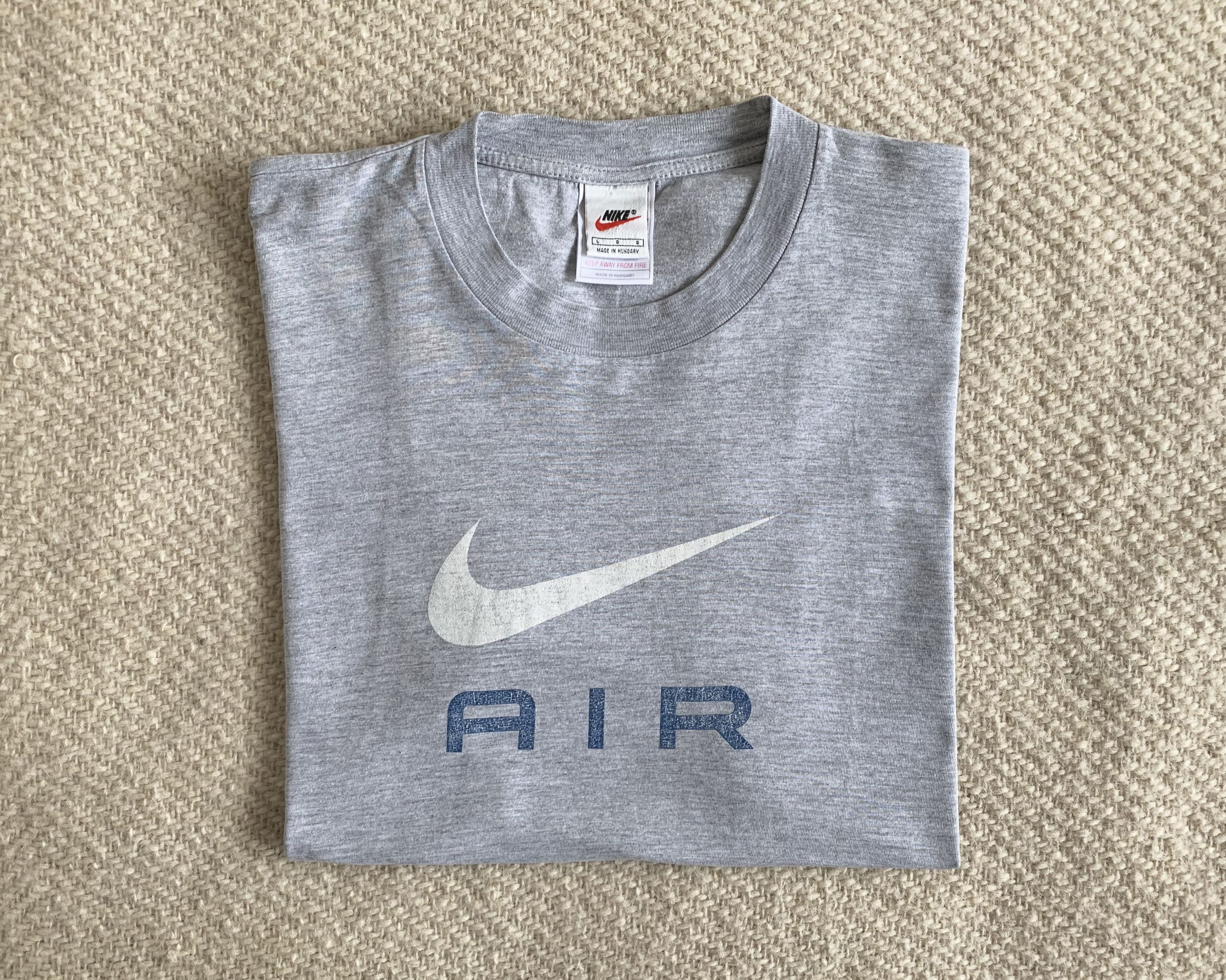 Nike Vintage 90s NIKE AIR T shirt White tag Central Swoosh Tee Size US L / EU 52-54 / 3 - 5 Thumbnail