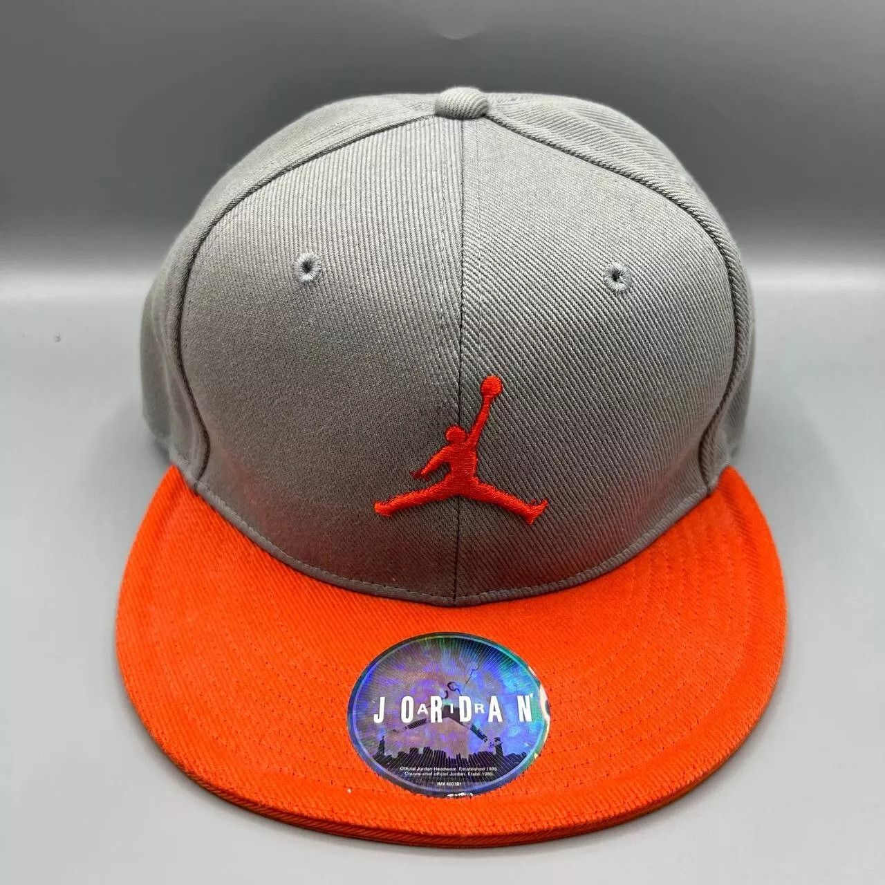 Jordan Brand Air Jordan Hat Men 7 1/4 Embroidered Logo Jumpman Fitted Cap Size ONE SIZE - 1 Thumbnail