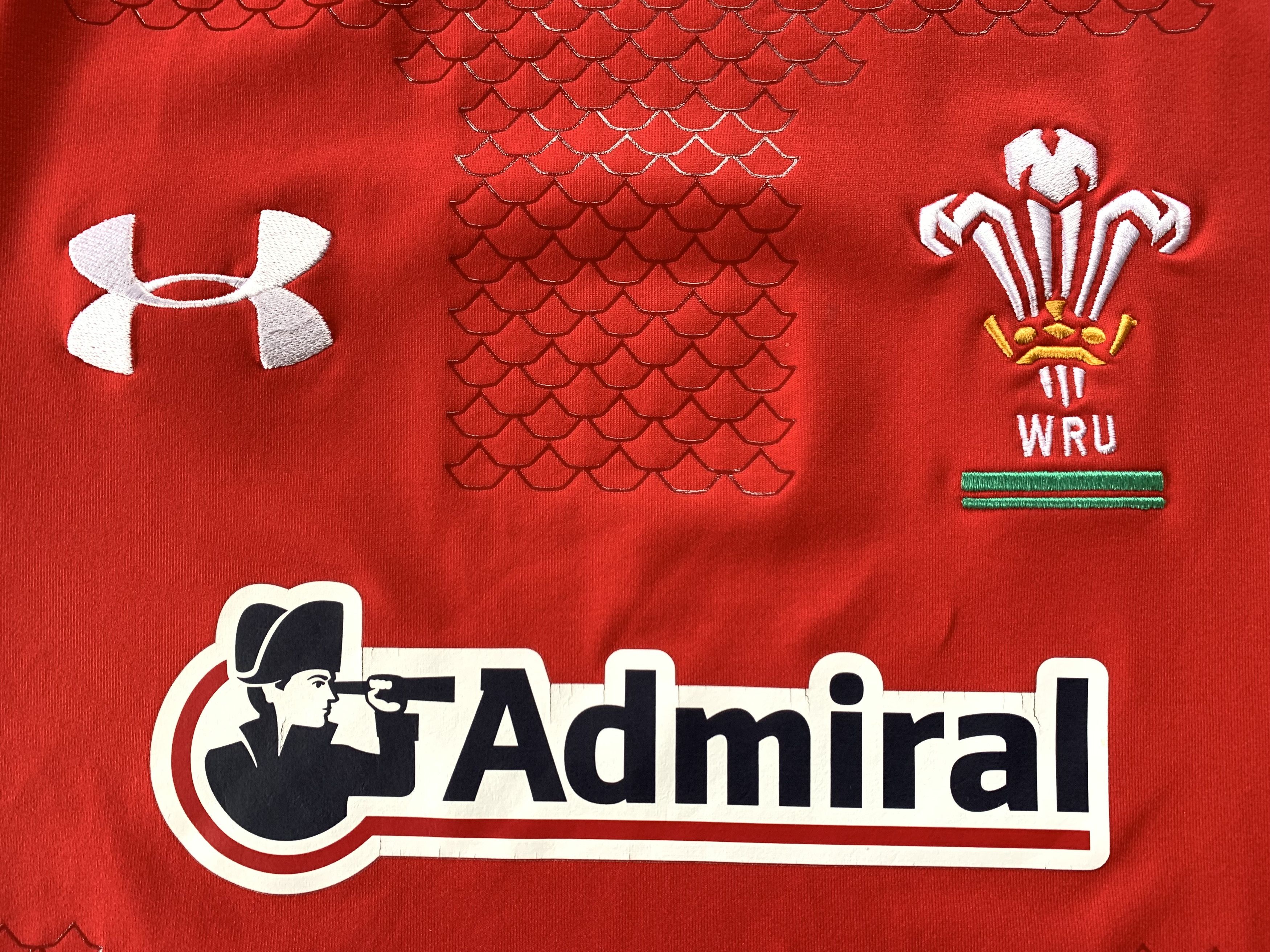 Under Armour × Vintage Under Armour Wales Rugby Union Home Jersey 2011 Size US L / EU 52-54 / 3 - 5 Thumbnail