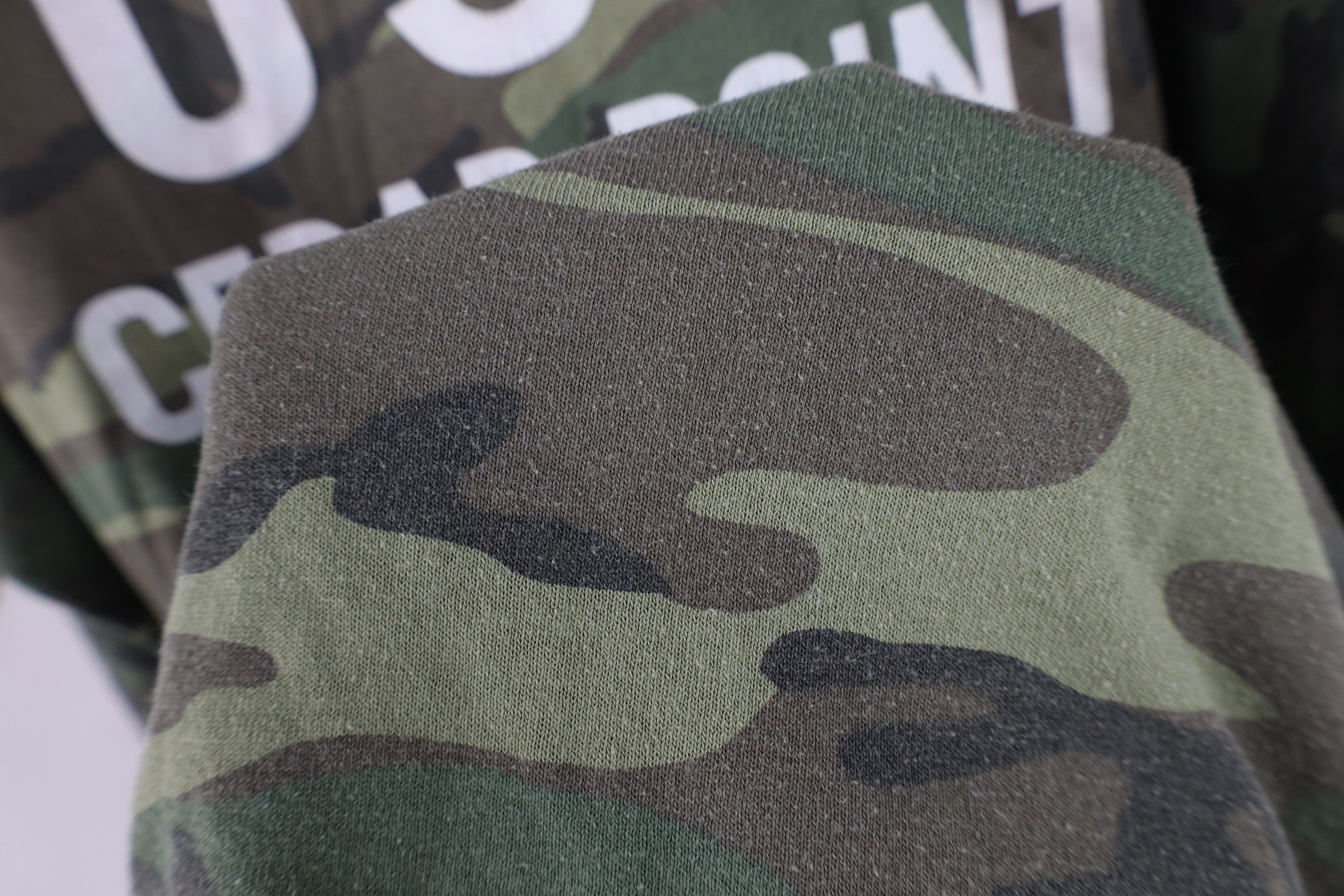 Vintage Vintage 90s Cedar Point Amusement Park Camouflage T-Shirt Size US XL / EU 56 / 4 - 5 Thumbnail