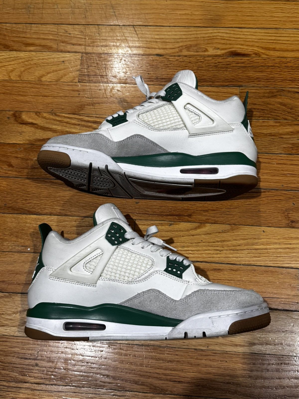 Jordan Brand Air Jordan 4 retro “pine green” Size US 10 / EU 43 - 2 Thumbnail