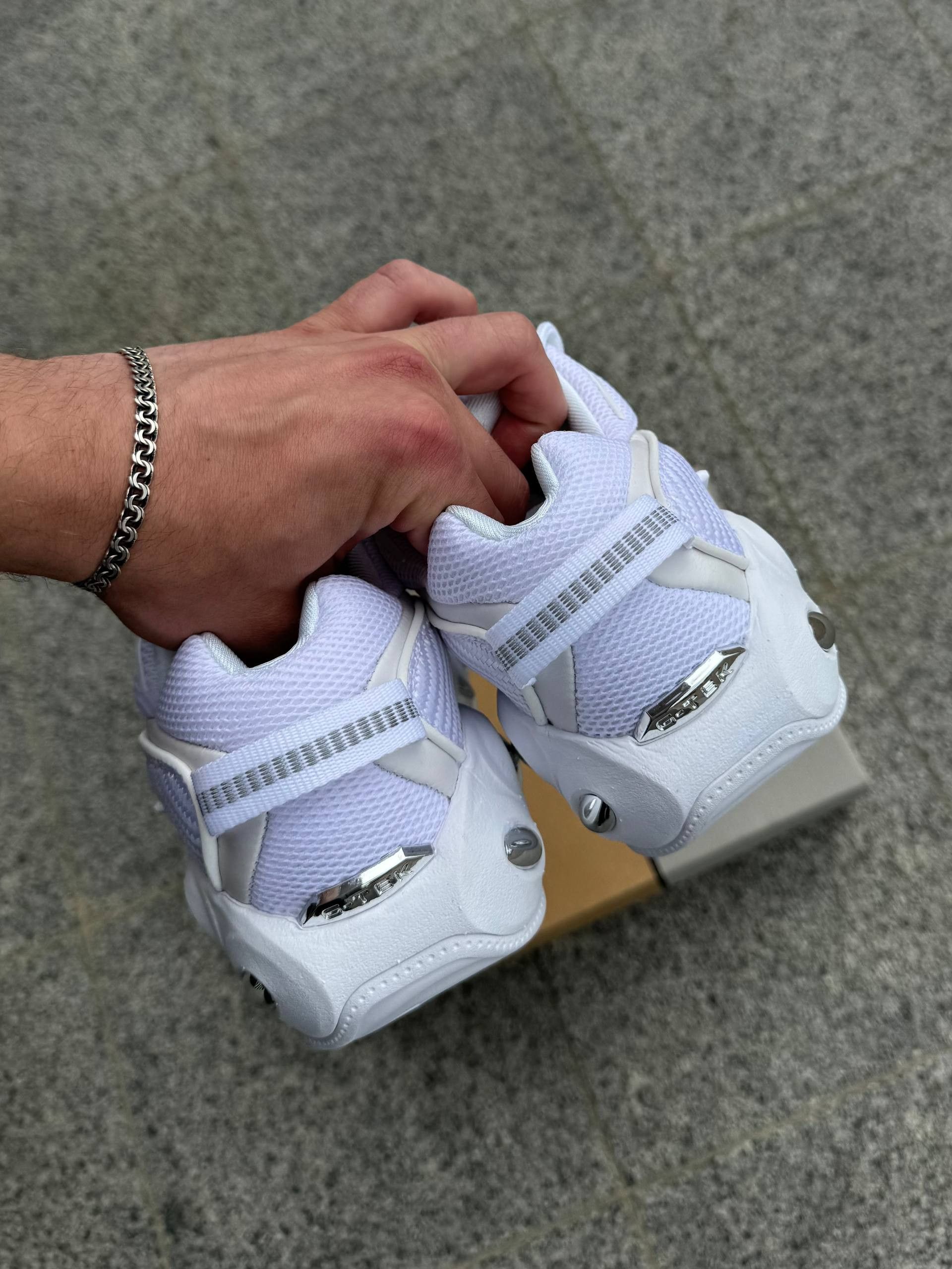 NOCTA × Nike Nike x Nocta Glide Triple White Drake Air DM0879-100 Size US 8 / EU 41 - 5 Thumbnail