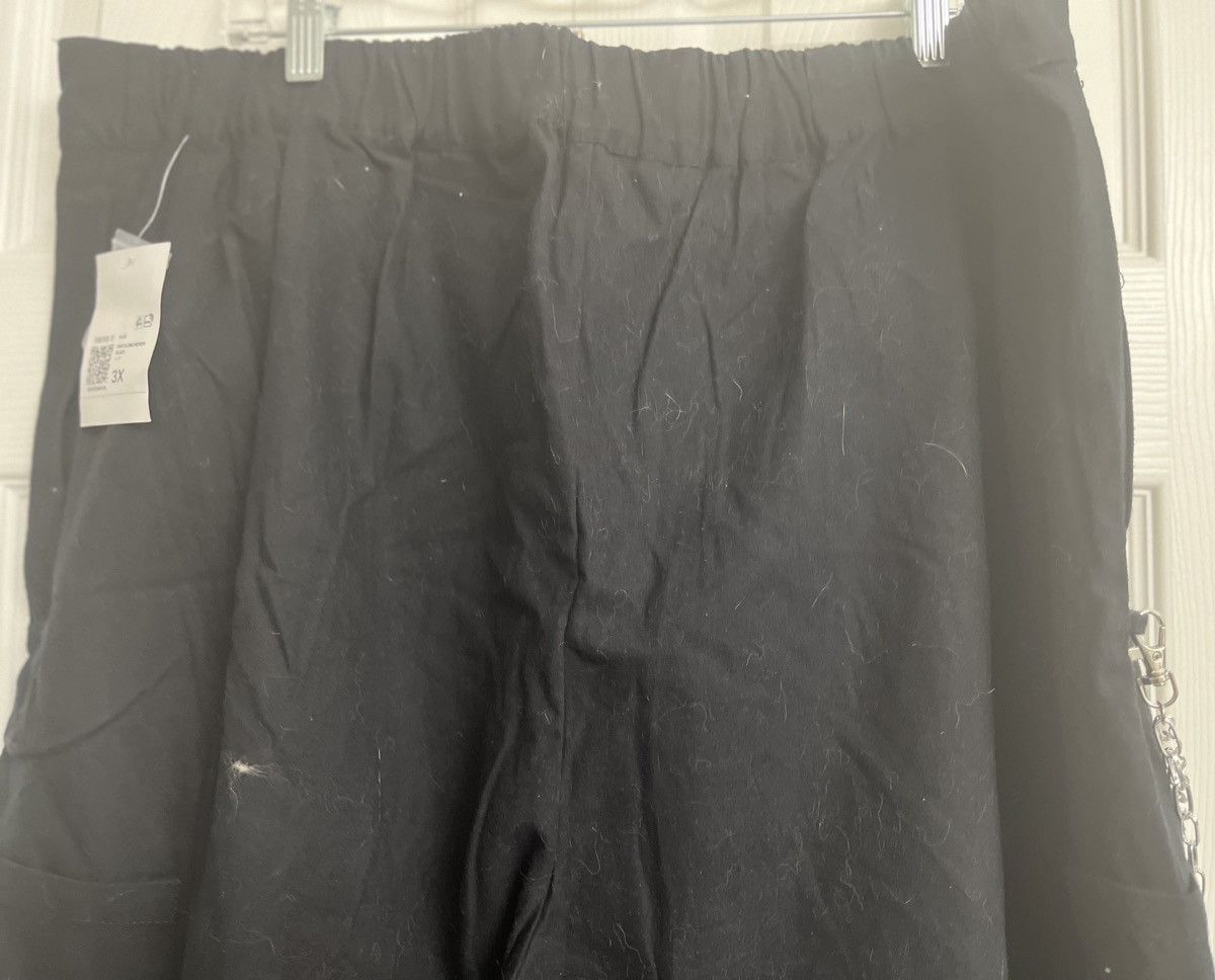 Forever 21 Forever 21 Black Pants With Chain Belt Size 3X Size 41" - 4 Thumbnail