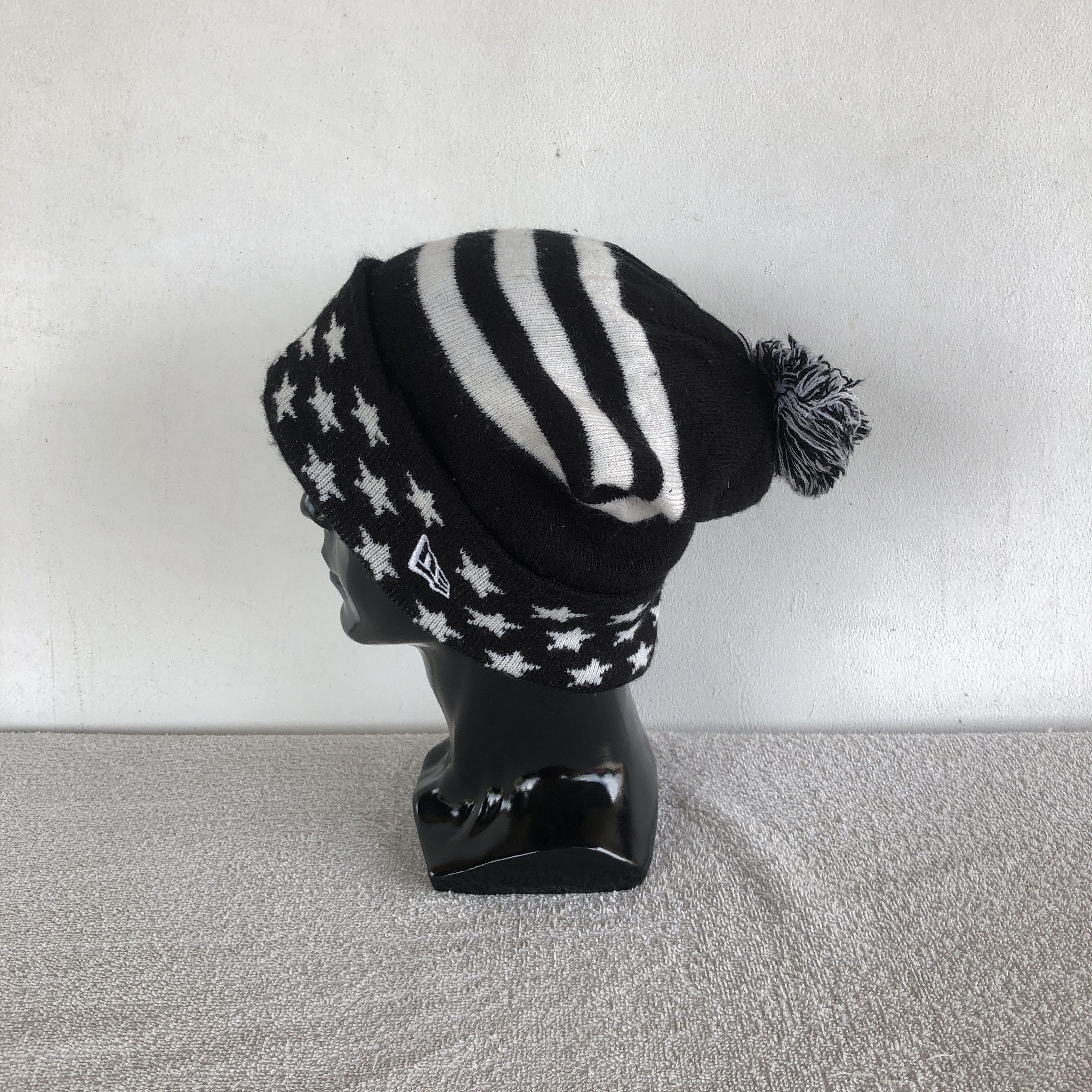 New Era Vintage Y2K New Era Beanie Star Pom Pom Snow Caps Hats Size ONE SIZE - 4 Thumbnail