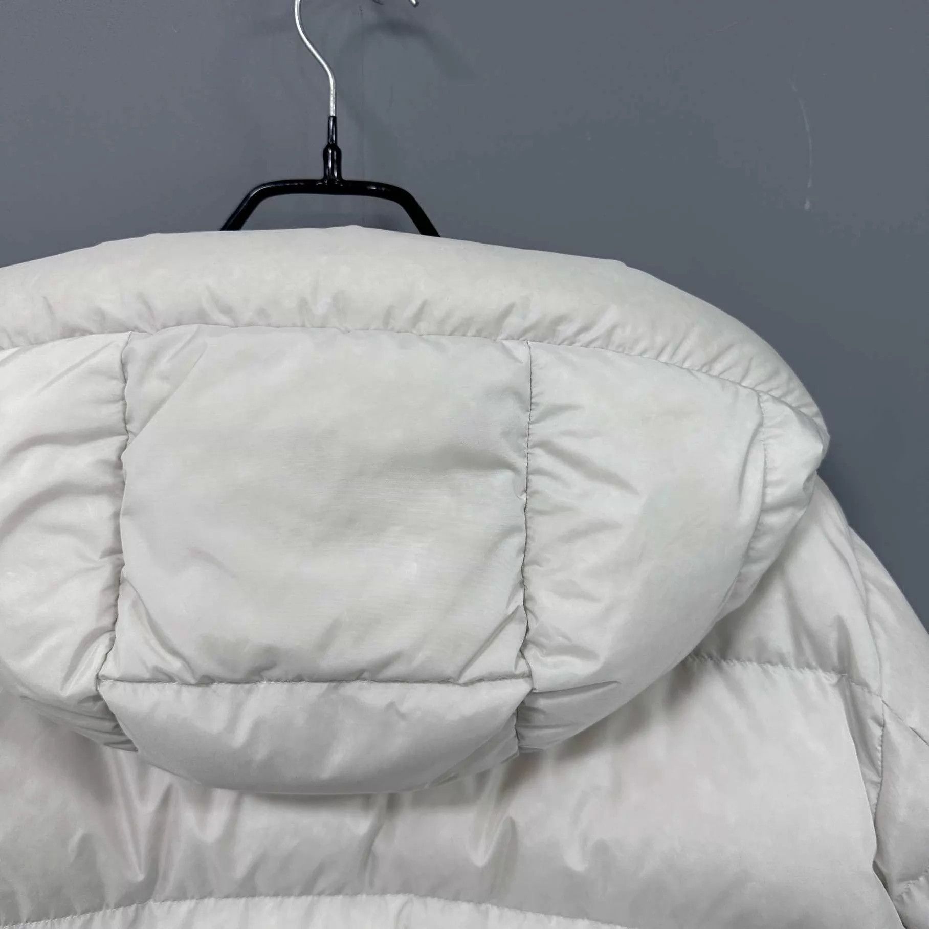 Moncler Moncler Isorno White Short Down Jacket 4 Size S / US 4 / IT 40 - 7 Thumbnail